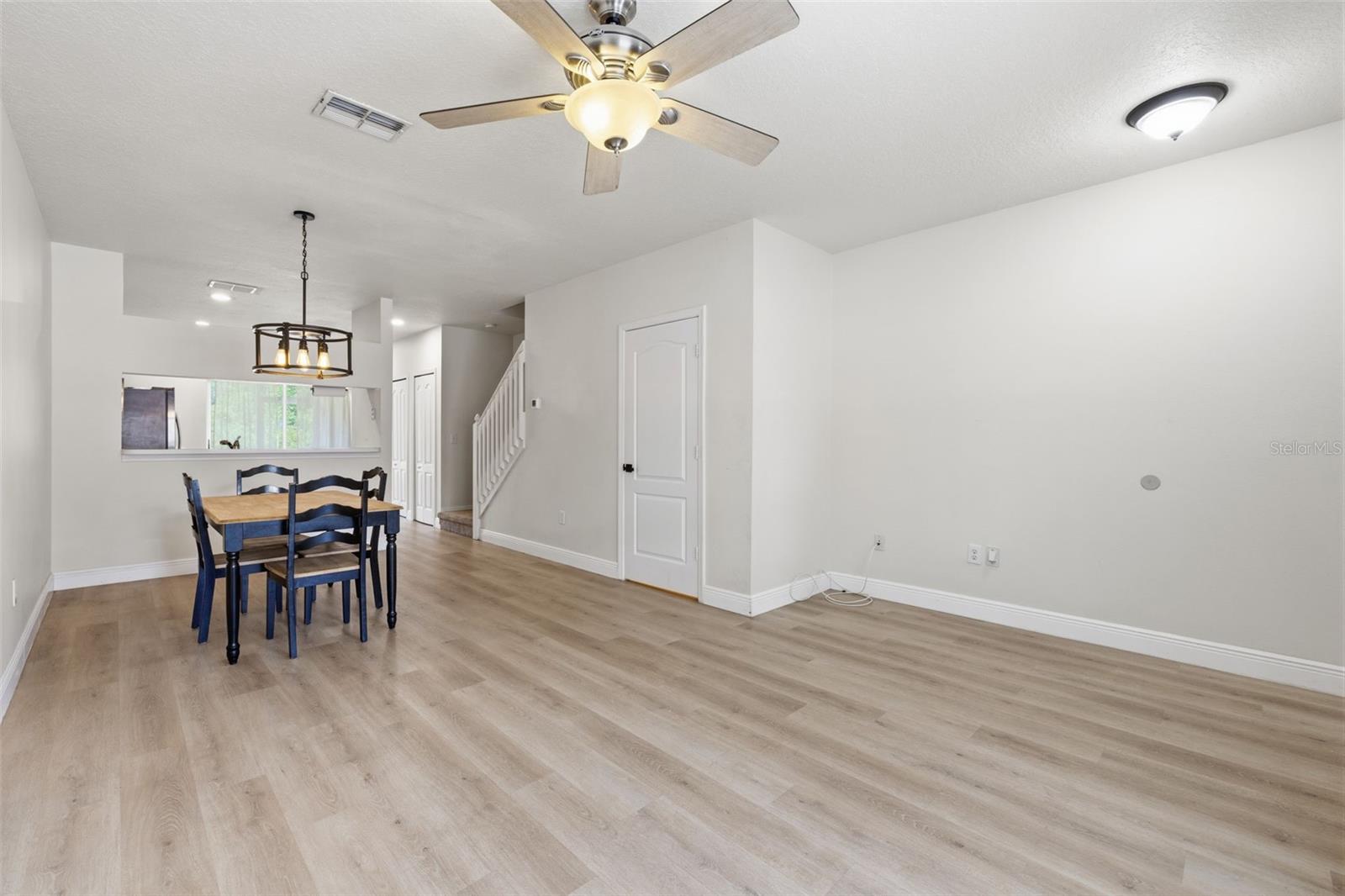 1141 KENNEWICK COURT