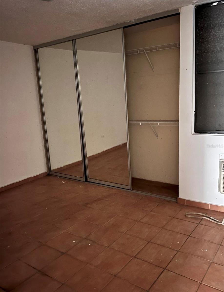 COND. RIVER PARK - Residential