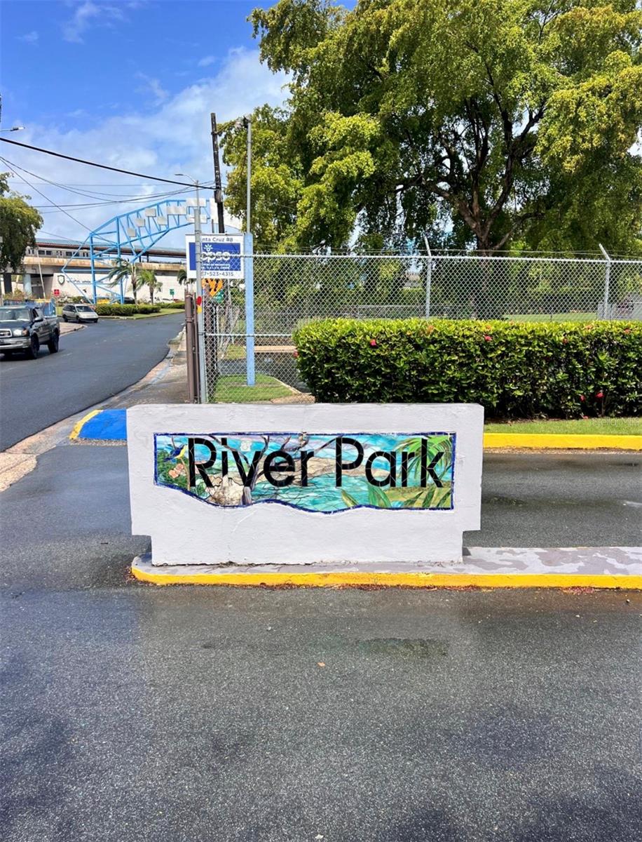 COND. RIVER PARK - Residential