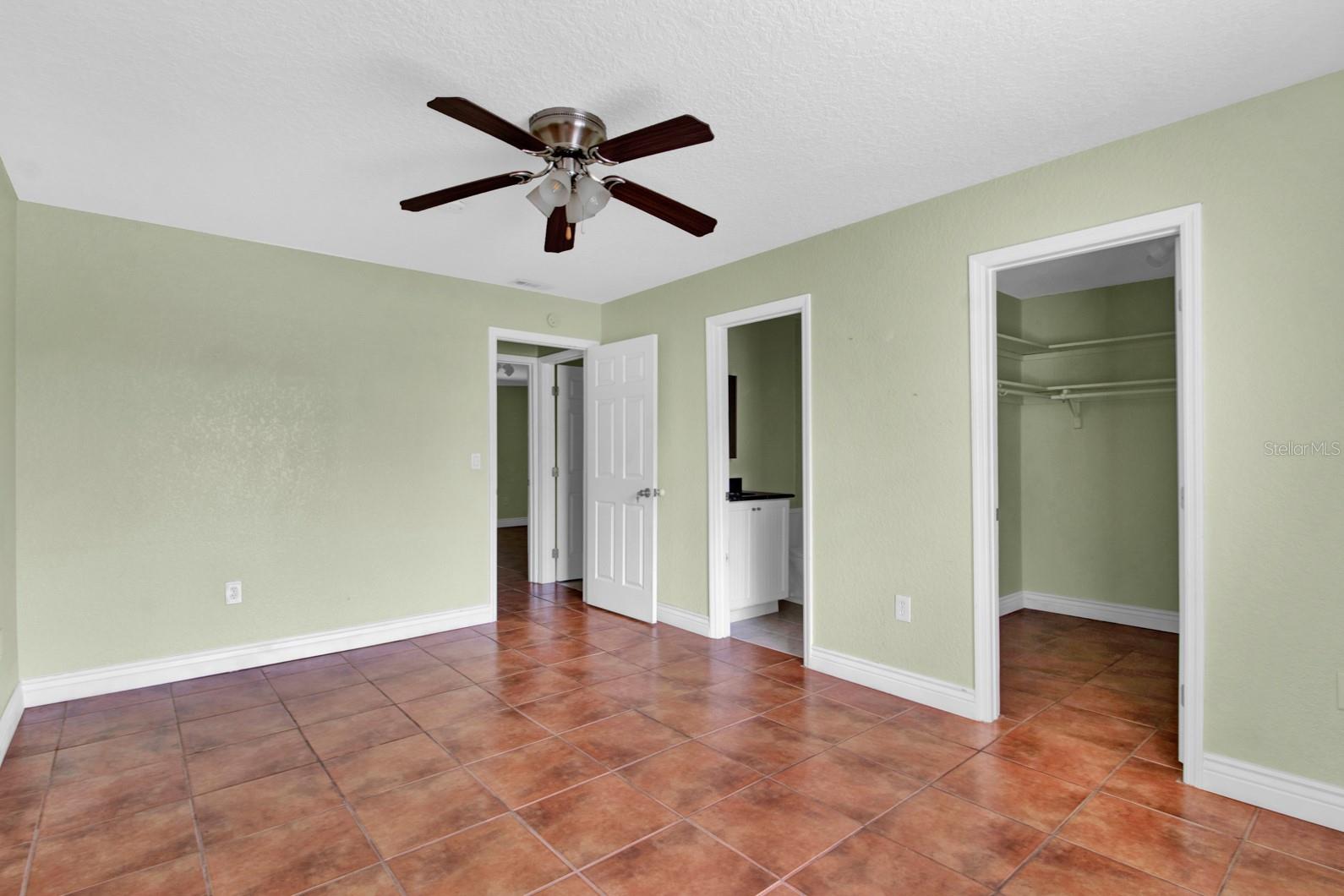 CARRINGTON PARK A CONDO - Residential