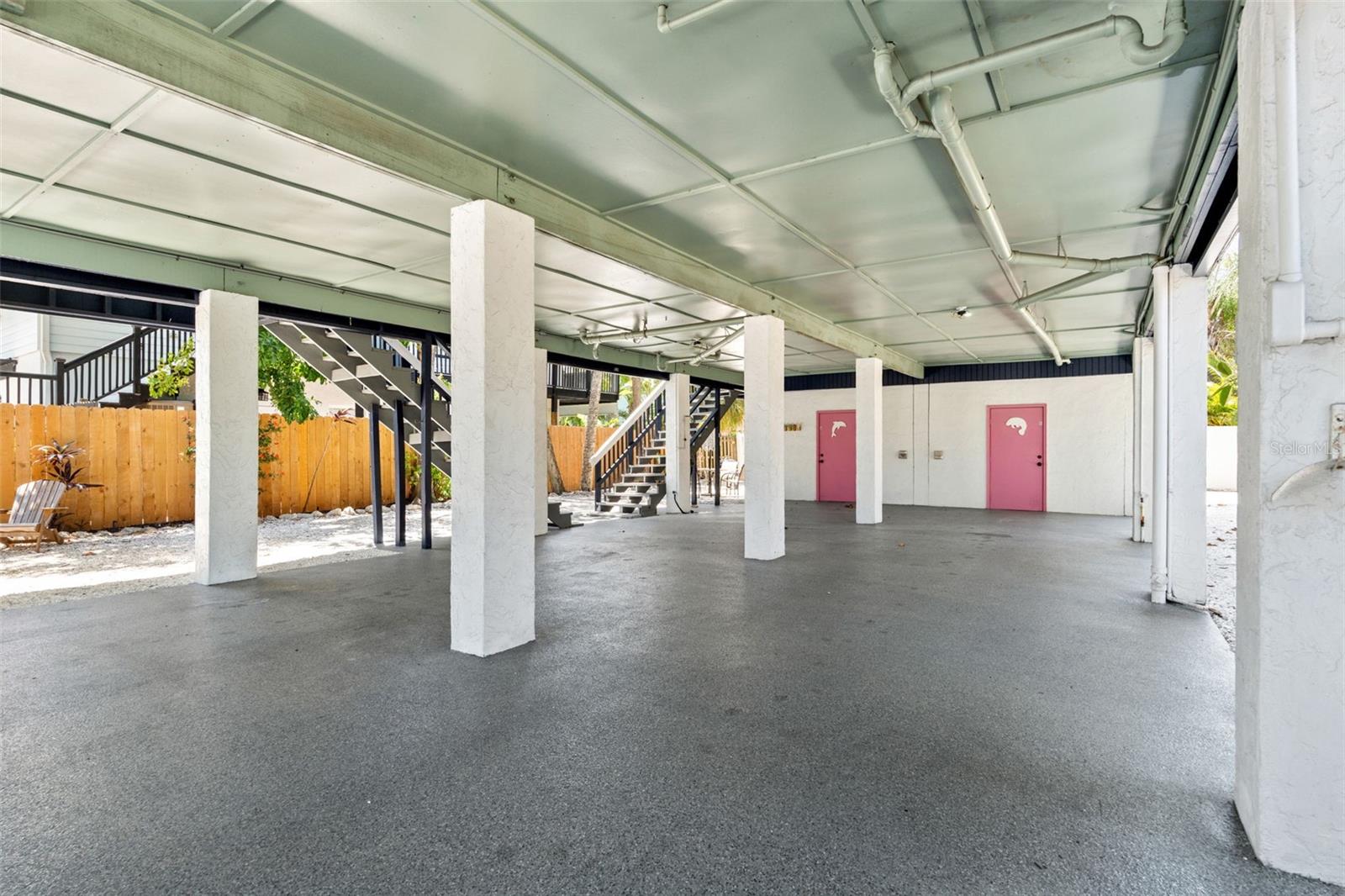 EDGEMERE - Residential