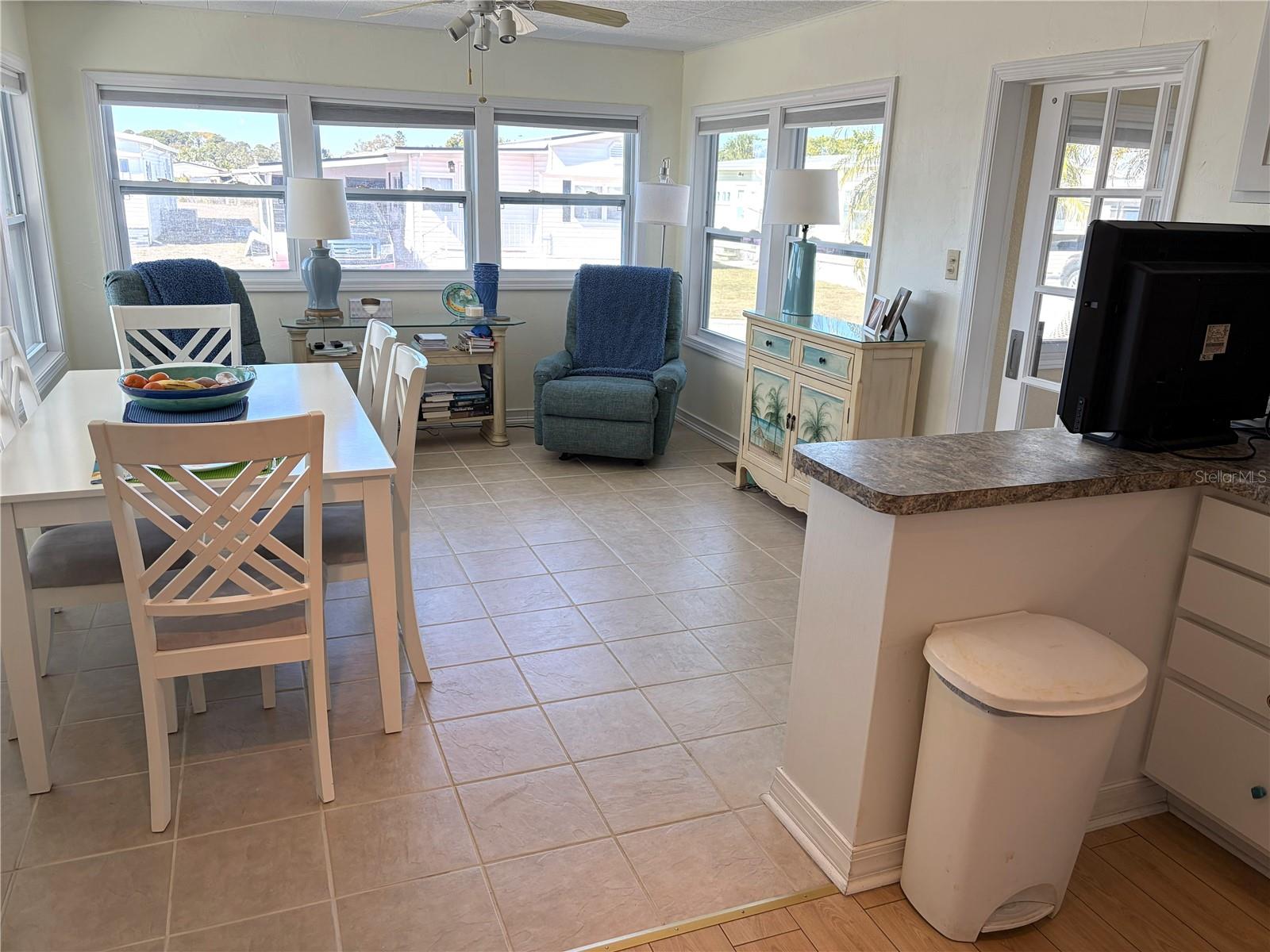 TRI-PAR ESTATES - Residential