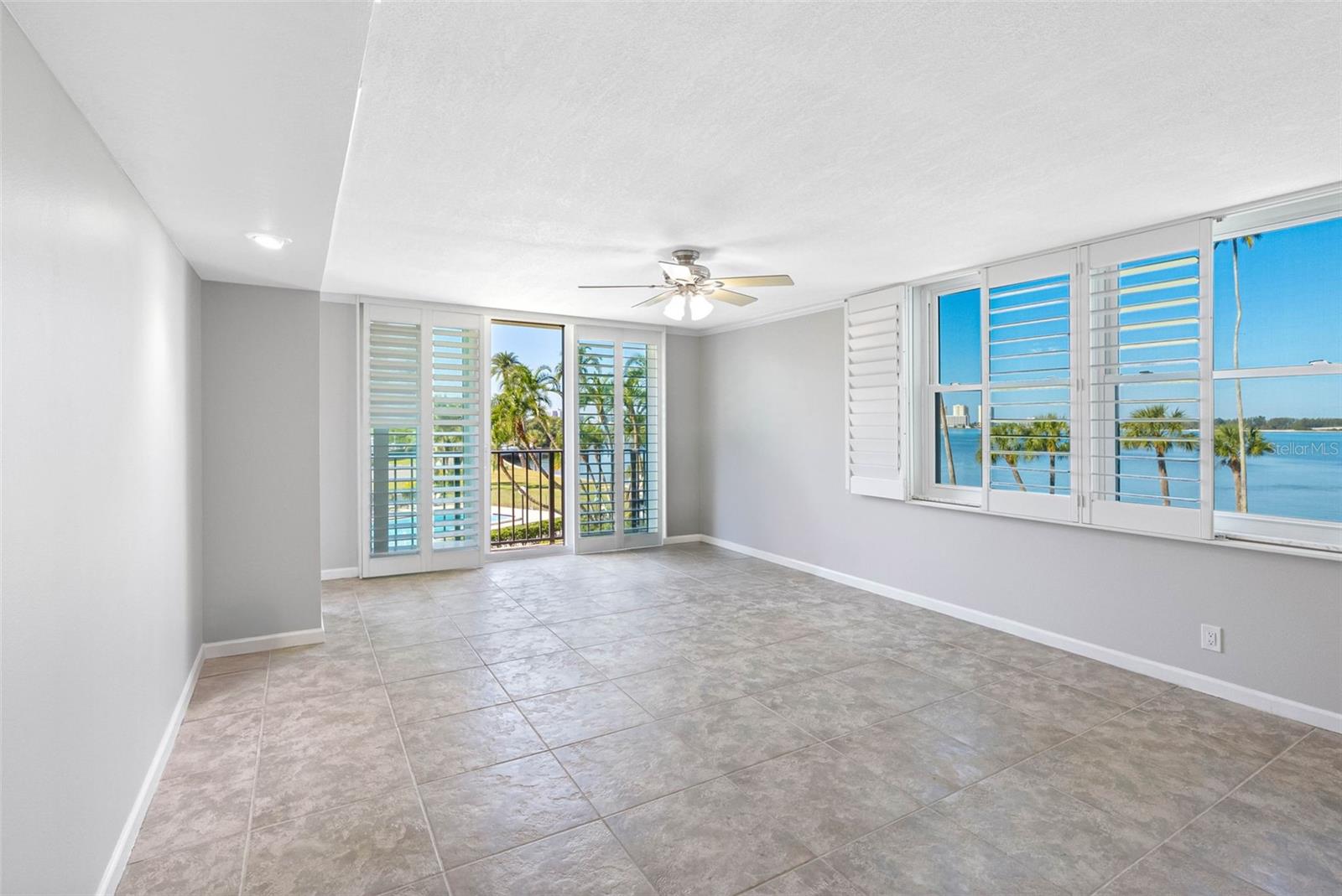 100 OAKMONT LANE 301