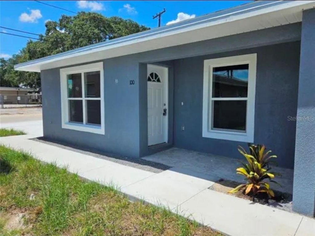 Photo of 100 E Street, Lake Wales, FL 33853 (MLS # S5148175)