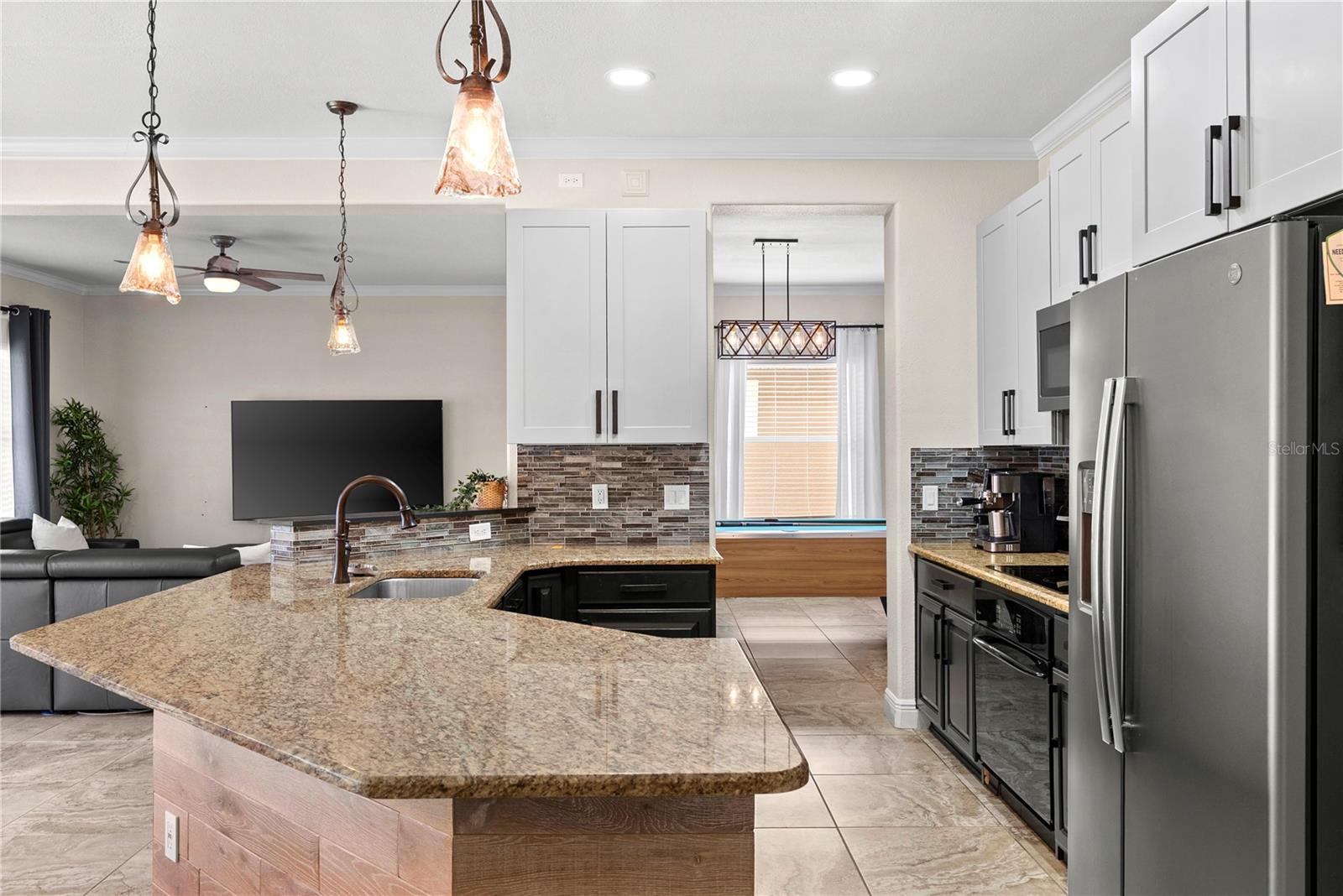 STONEYBROOK WEST - Residential