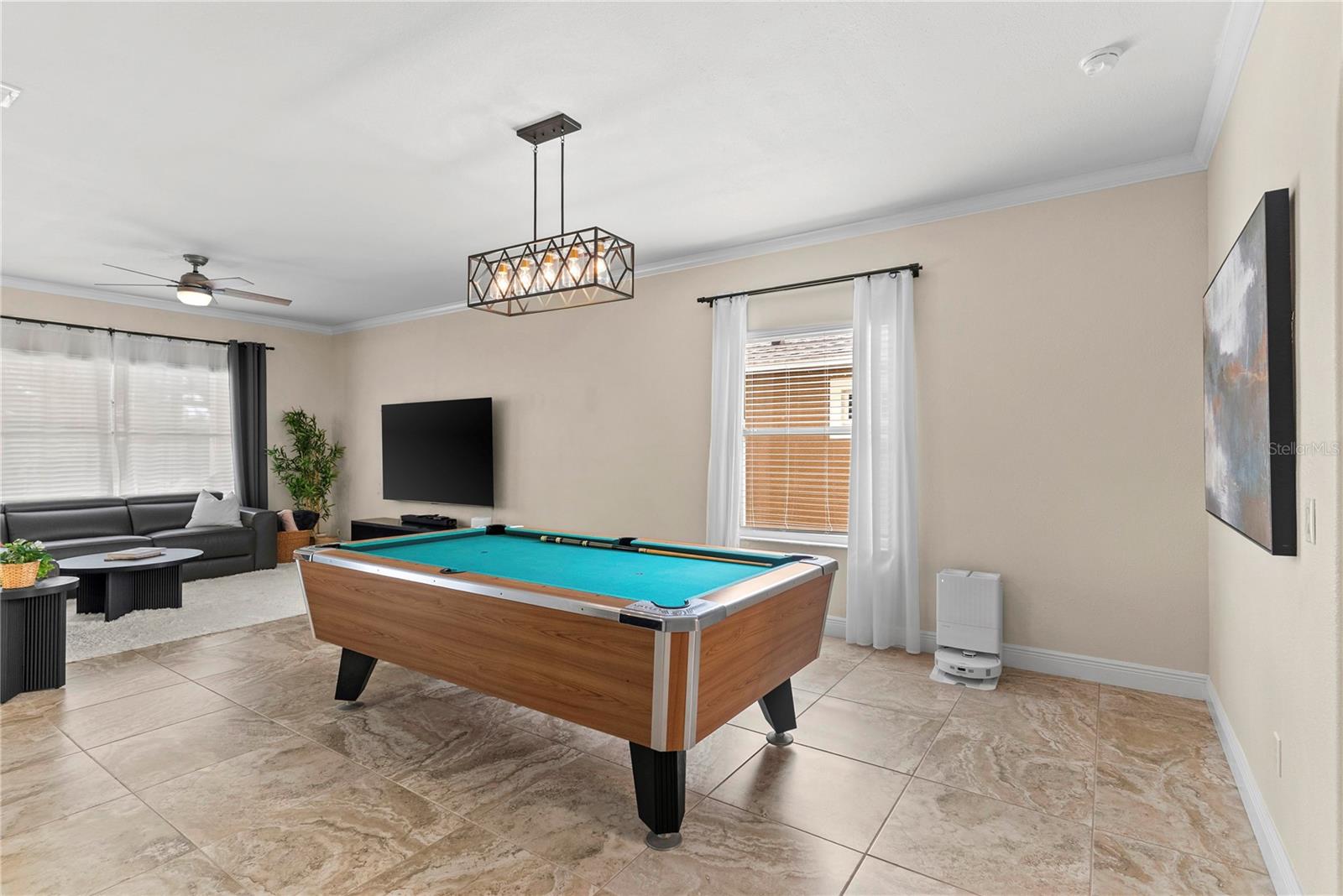 STONEYBROOK WEST - Residential