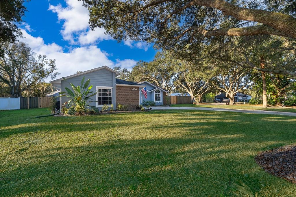 Photo of 1690 Andrea Court, Kissimmee, FL 34744 (MLS # O6371481)