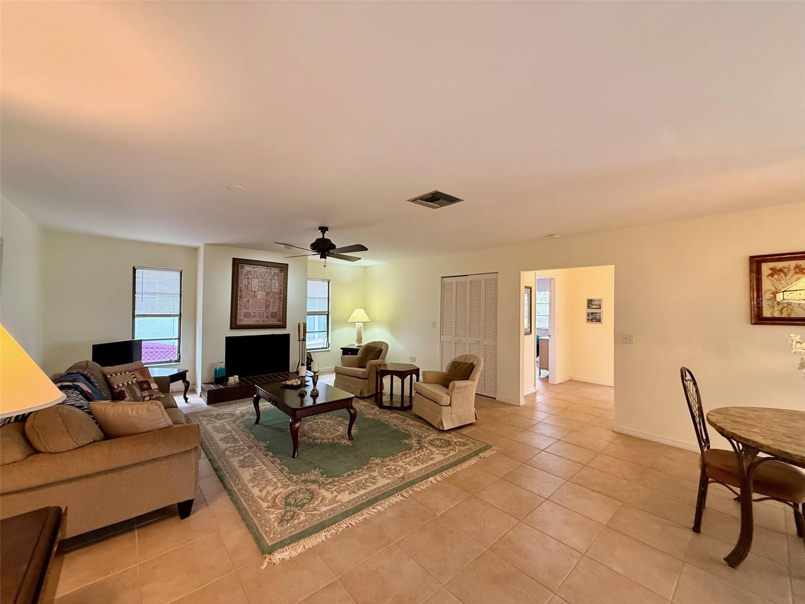 PUNTA GORDA ISLES SEC 04 - Residential Lease