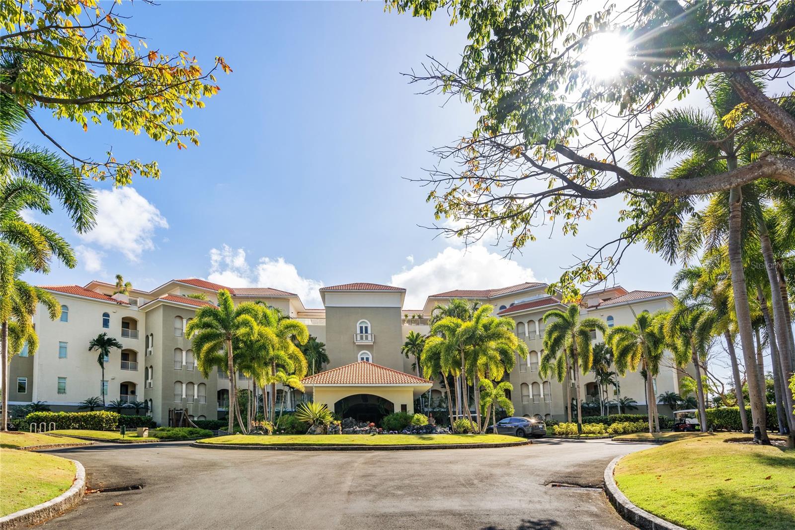 This three-bedroom, first-floor residence in Plantation Village offers a private retreat within the renowned Dorado Beach Resort. Thoughtfully designed for comfort and leisure, the home features a spacious terrace with outdoor seating, a firepit, and a private pool framed by lush tropical landscaping—ideal for relaxing or entertaining.
Inside, the open-concept living and dining areas are elegantly furnished, with large windows that bring in natural light and offer views of the championship golf course. The adjacent kitchen is equipped with high-end appliances and generous counter space, providing both functionality and style for everyday use or special gatherings.
?Each of the three bedrooms includes its own en-suite bathroom, offering privacy and comfort for all residents or guests. The primary suite stands out with a large soaking tub, walk-in shower, and a custom-designed walk-in closet with built-in shelving and storage.
Located in a premier resort setting, this residence combines indoor-outdoor living with access to world-class amenities, making it an exceptional opportunity for those seeking an elevated lifestyle in Dorado Beach.