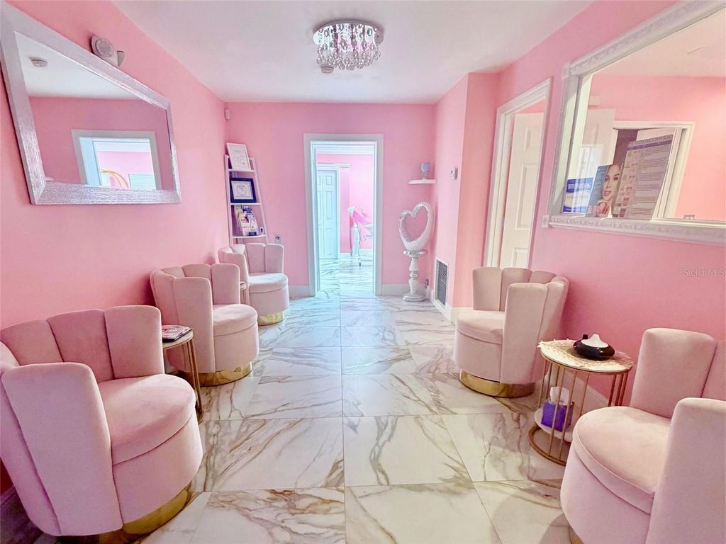 Photo of 670 E State Road 434, Winter Springs, FL 32708 (MLS # O6372310)