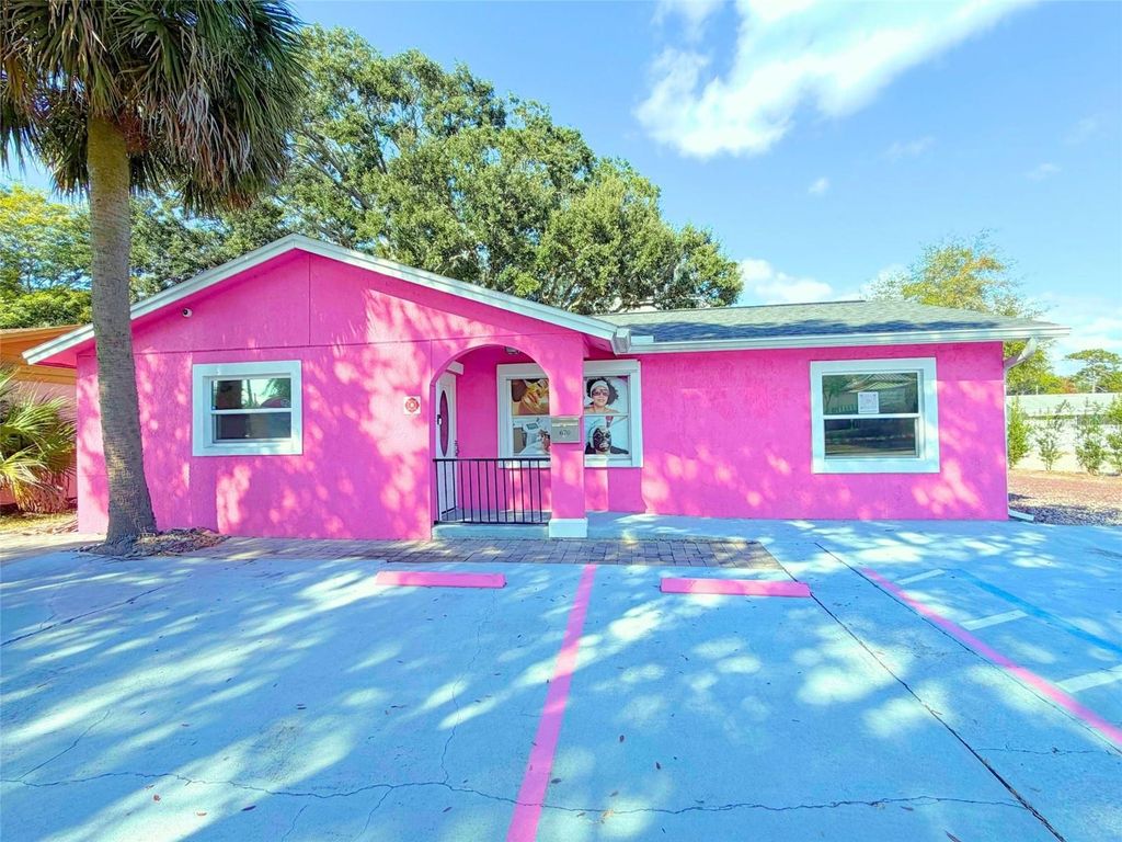 Photo of 670 E State Road 434, Winter Springs, FL 32708 (MLS # O6372310)