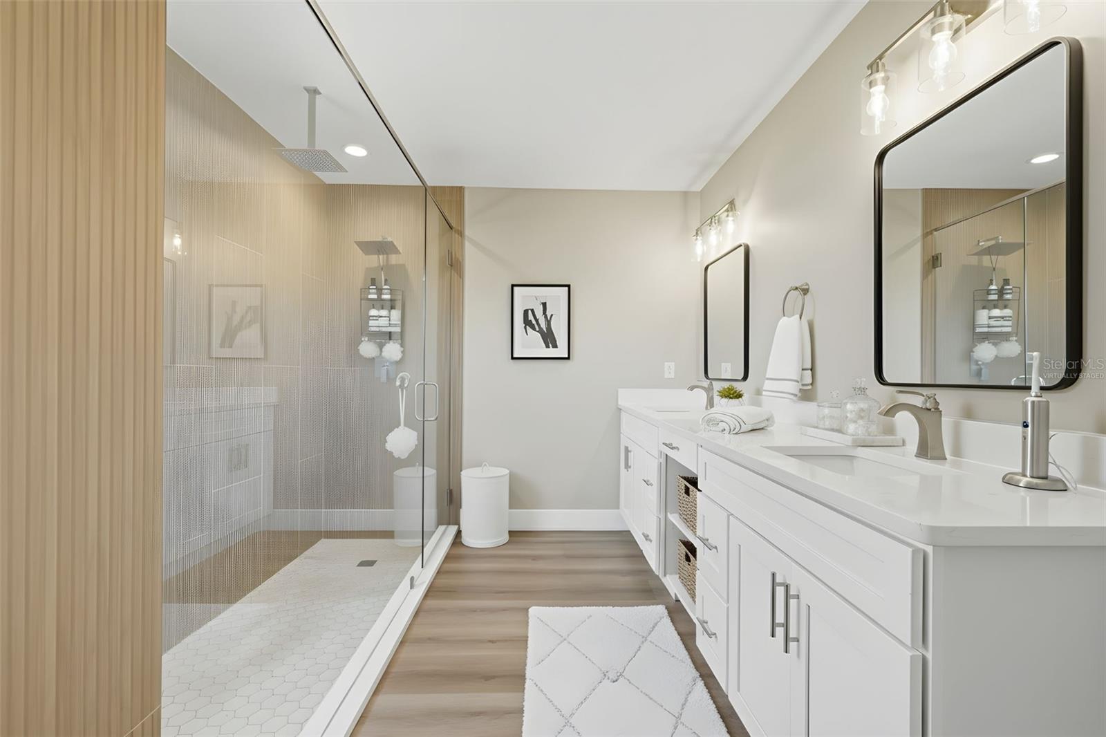 KINGSLAND COUNTRY ESTATE - Residential