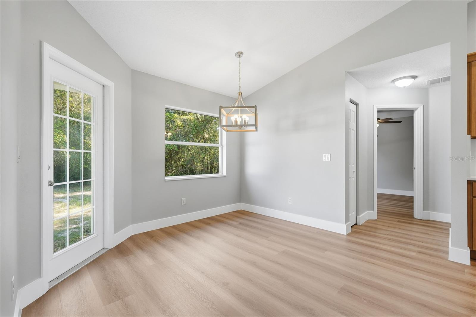 KINGSLAND COUNTRY ESTATE - Residential