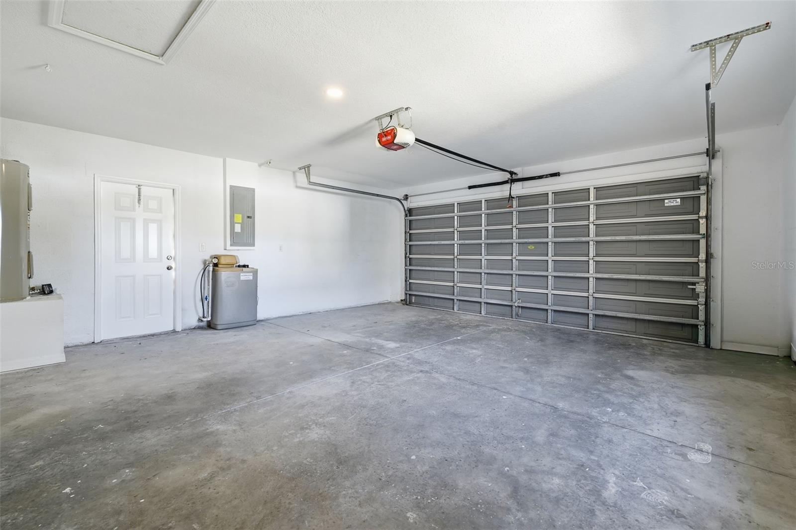 KINGSLAND COUNTRY ESTATE - Residential