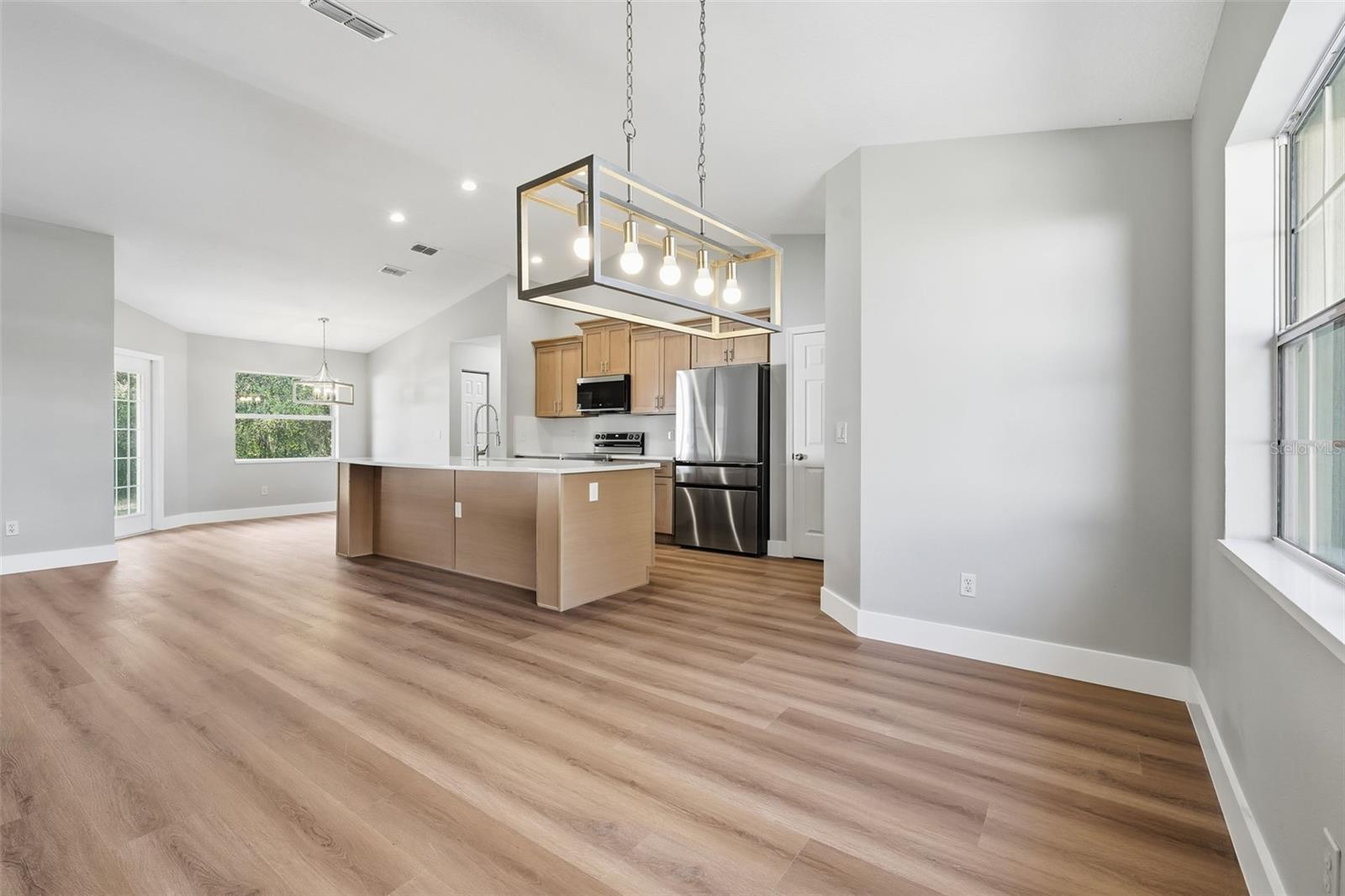 KINGSLAND COUNTRY ESTATE - Residential