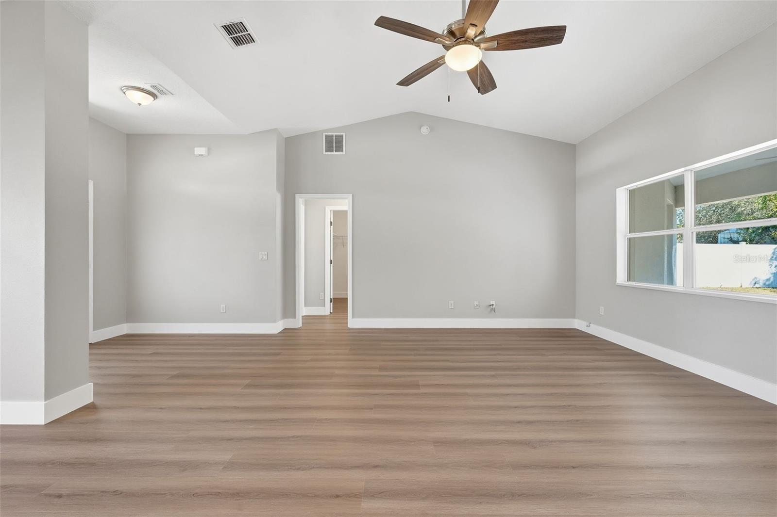 KINGSLAND COUNTRY ESTATE - Residential