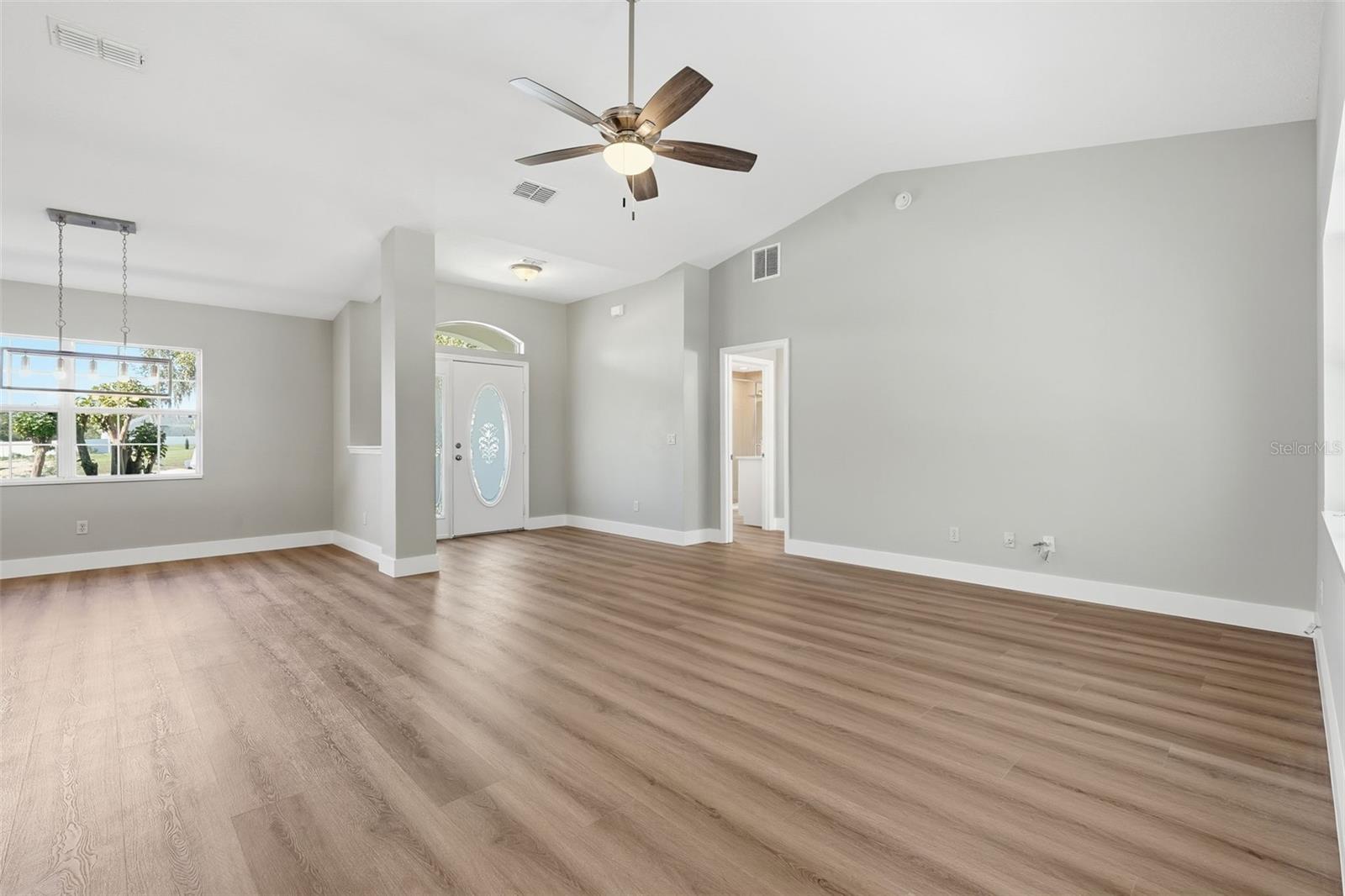 KINGSLAND COUNTRY ESTATE - Residential