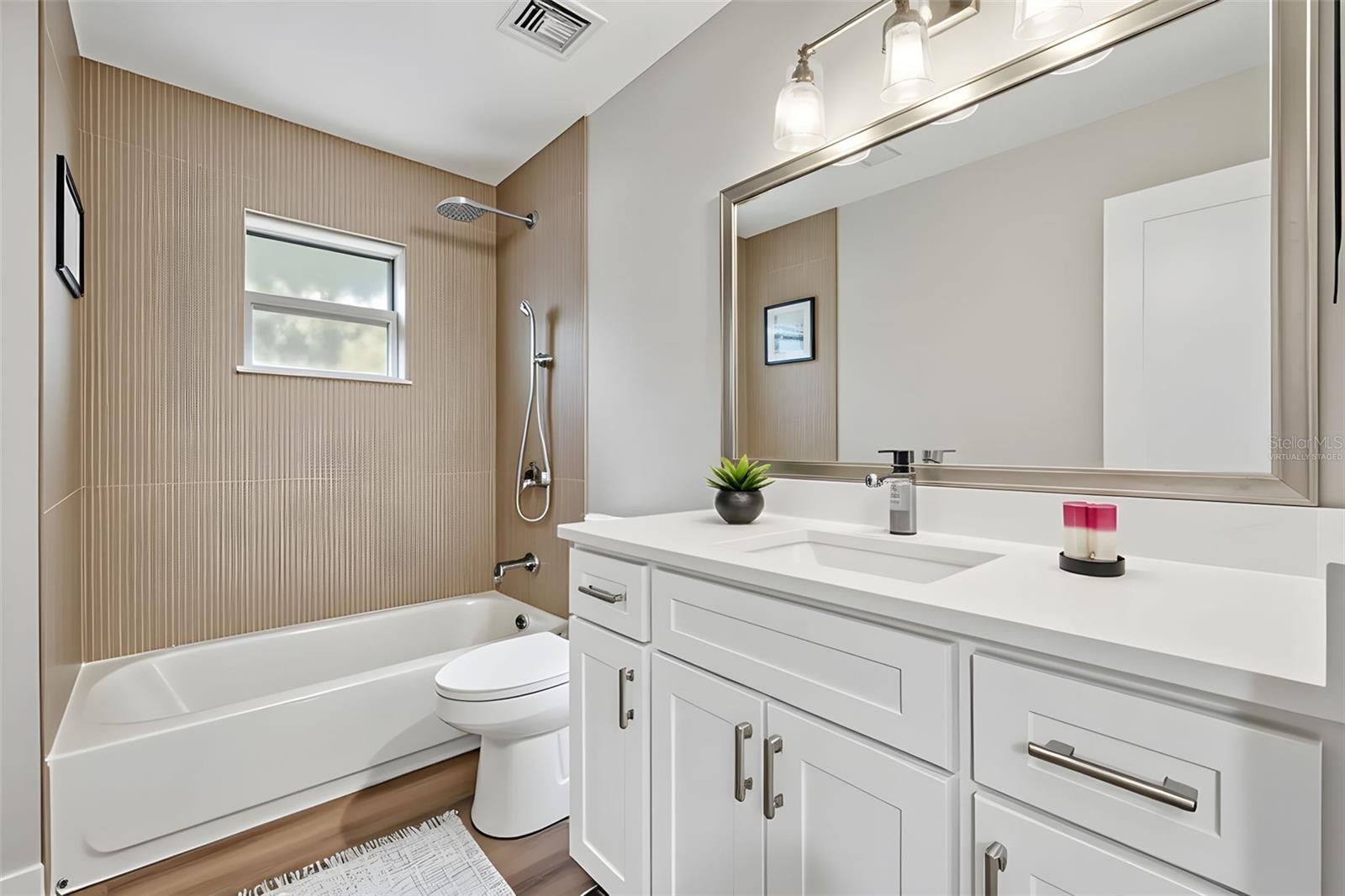 KINGSLAND COUNTRY ESTATE - Residential