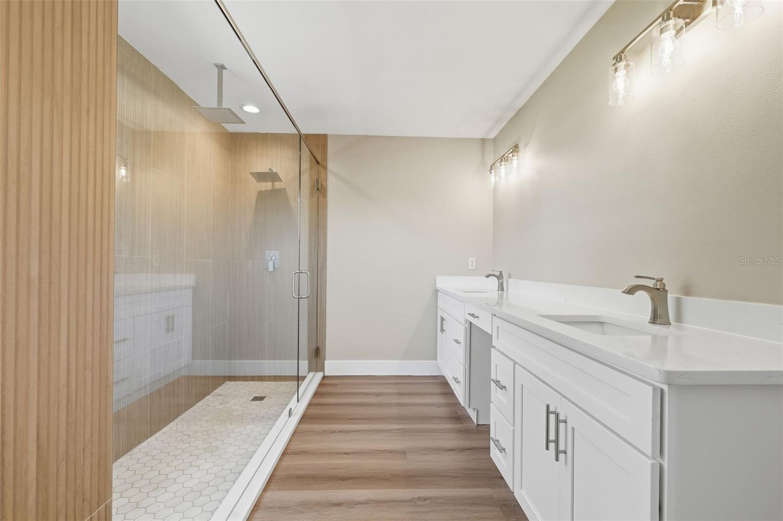 KINGSLAND COUNTRY ESTATE - Residential