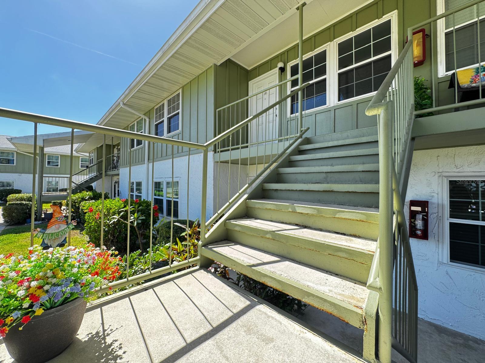 HOLLY SQUARE CONDO - Residential Lease