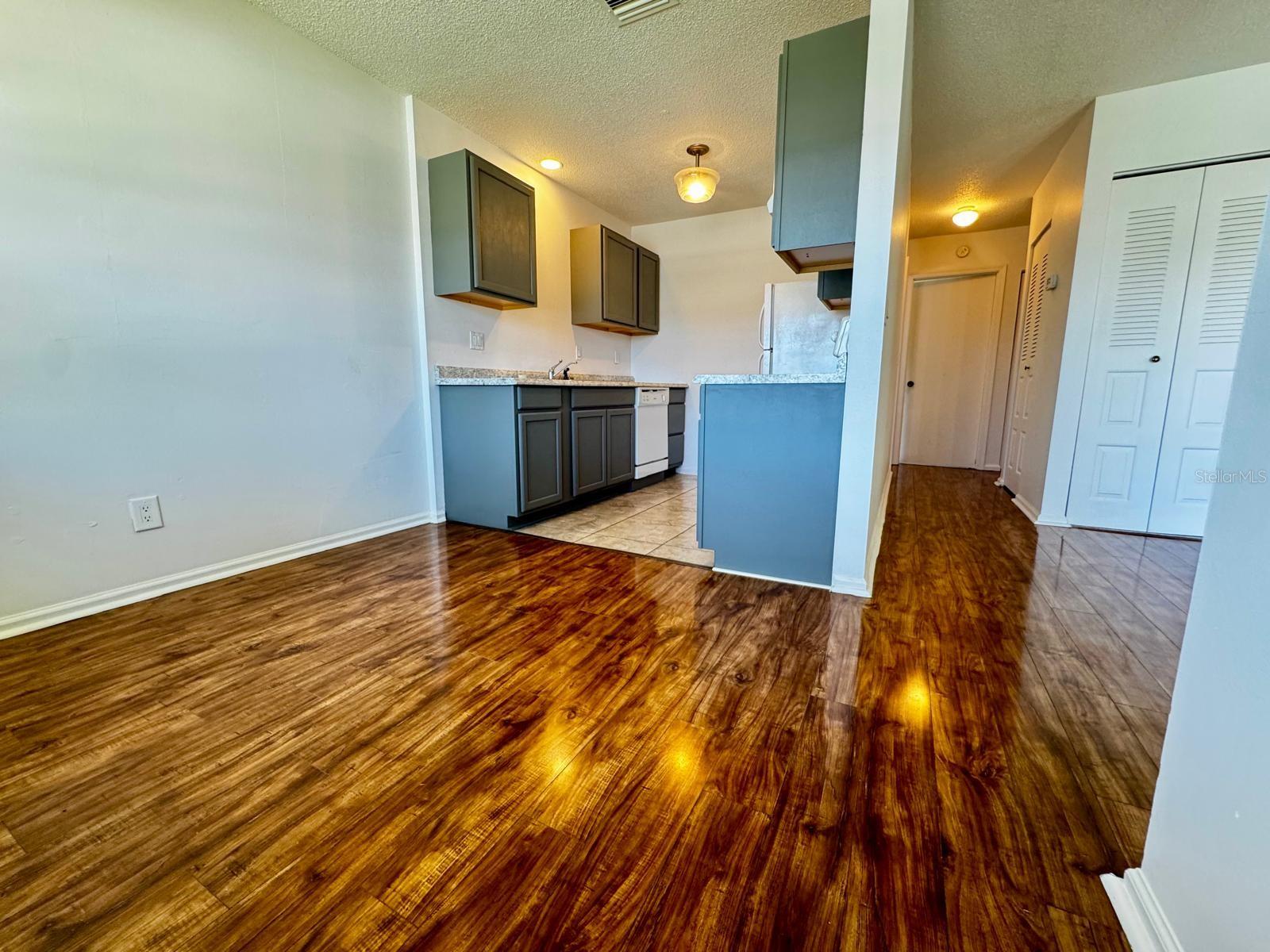 840 CENTER AVENUE 98