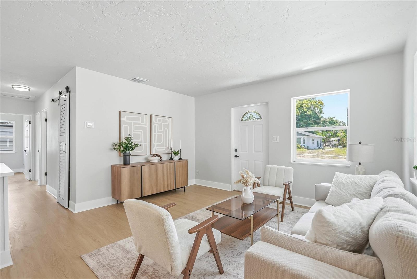 1306 DARTMOUTH DRIVE