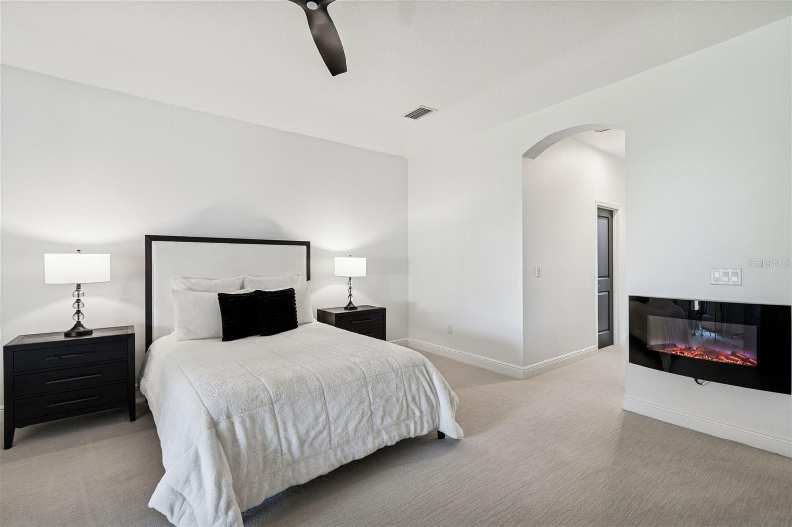 INTERBAY - Residential