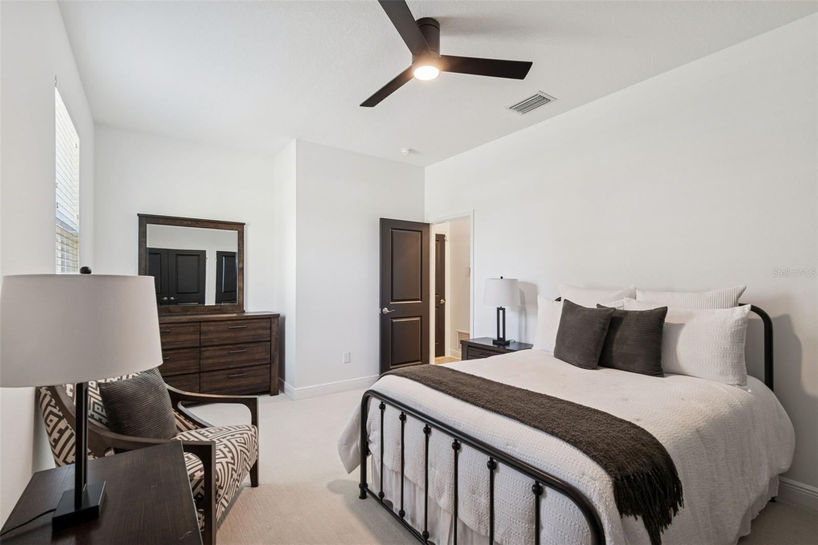 INTERBAY - Residential