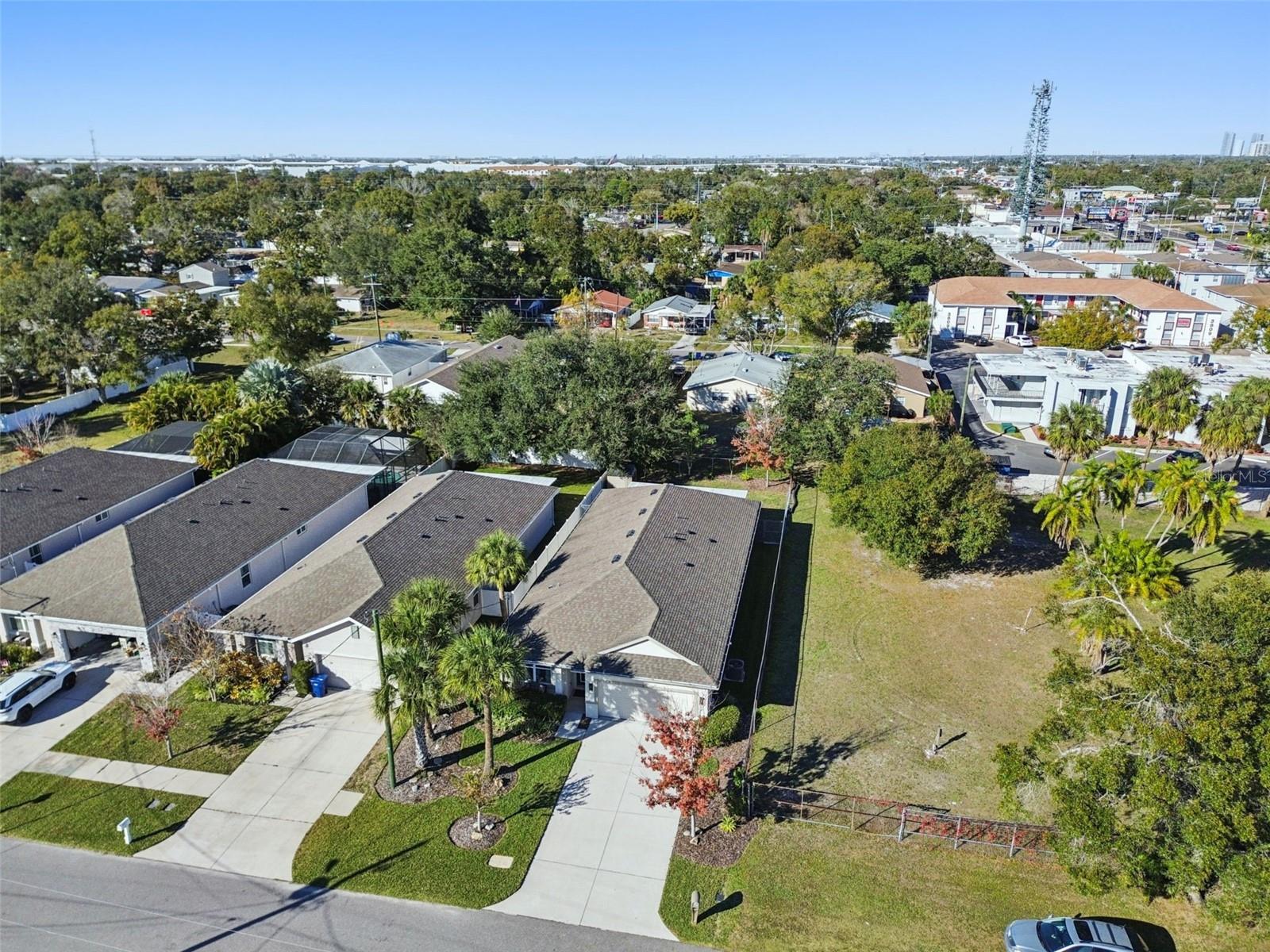 INTERBAY - Residential