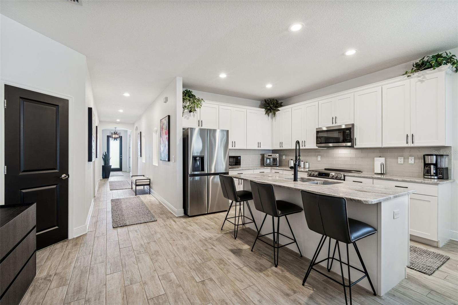 INTERBAY - Residential