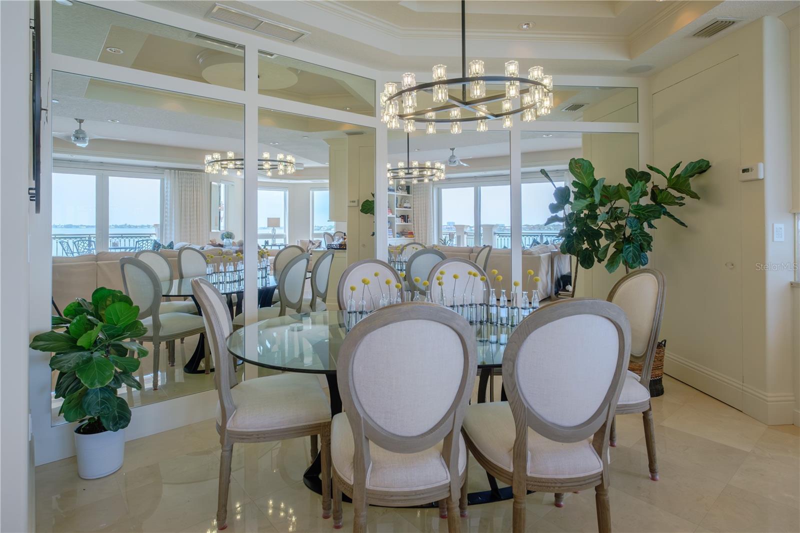 THE GRANDE RIVIERA - Residential