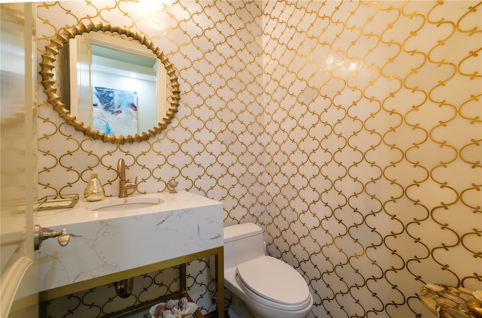 THE GRANDE RIVIERA - Residential