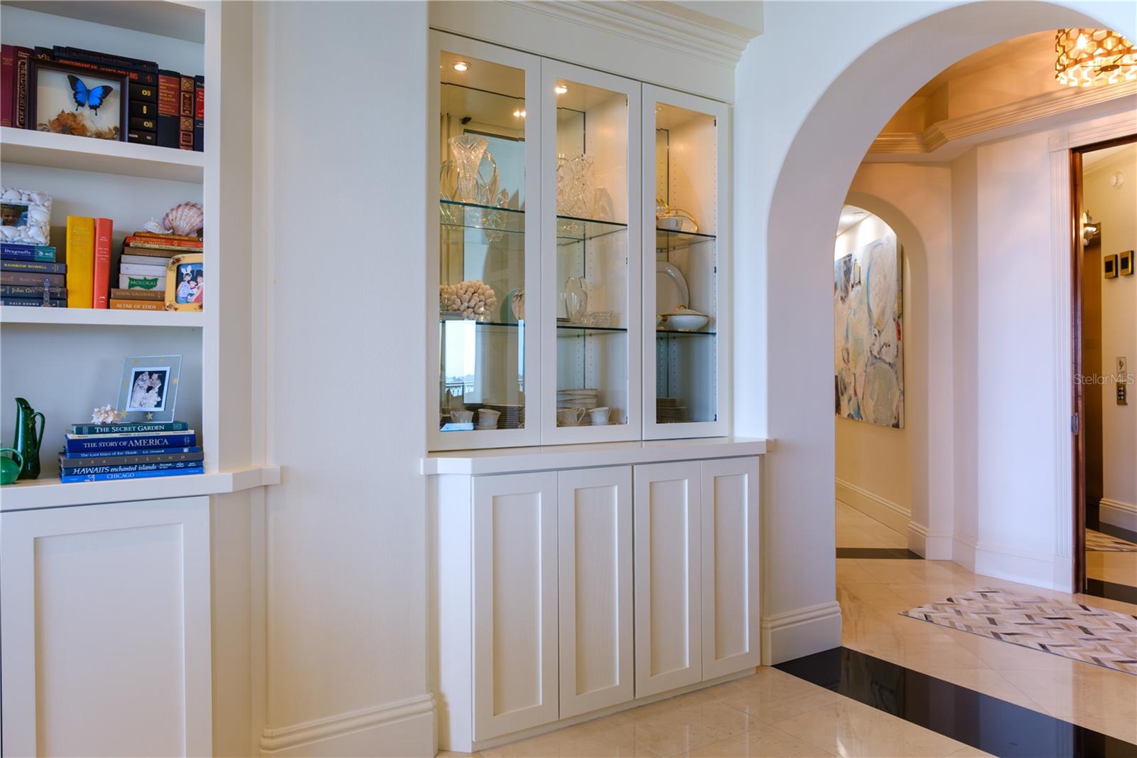 THE GRANDE RIVIERA - Residential