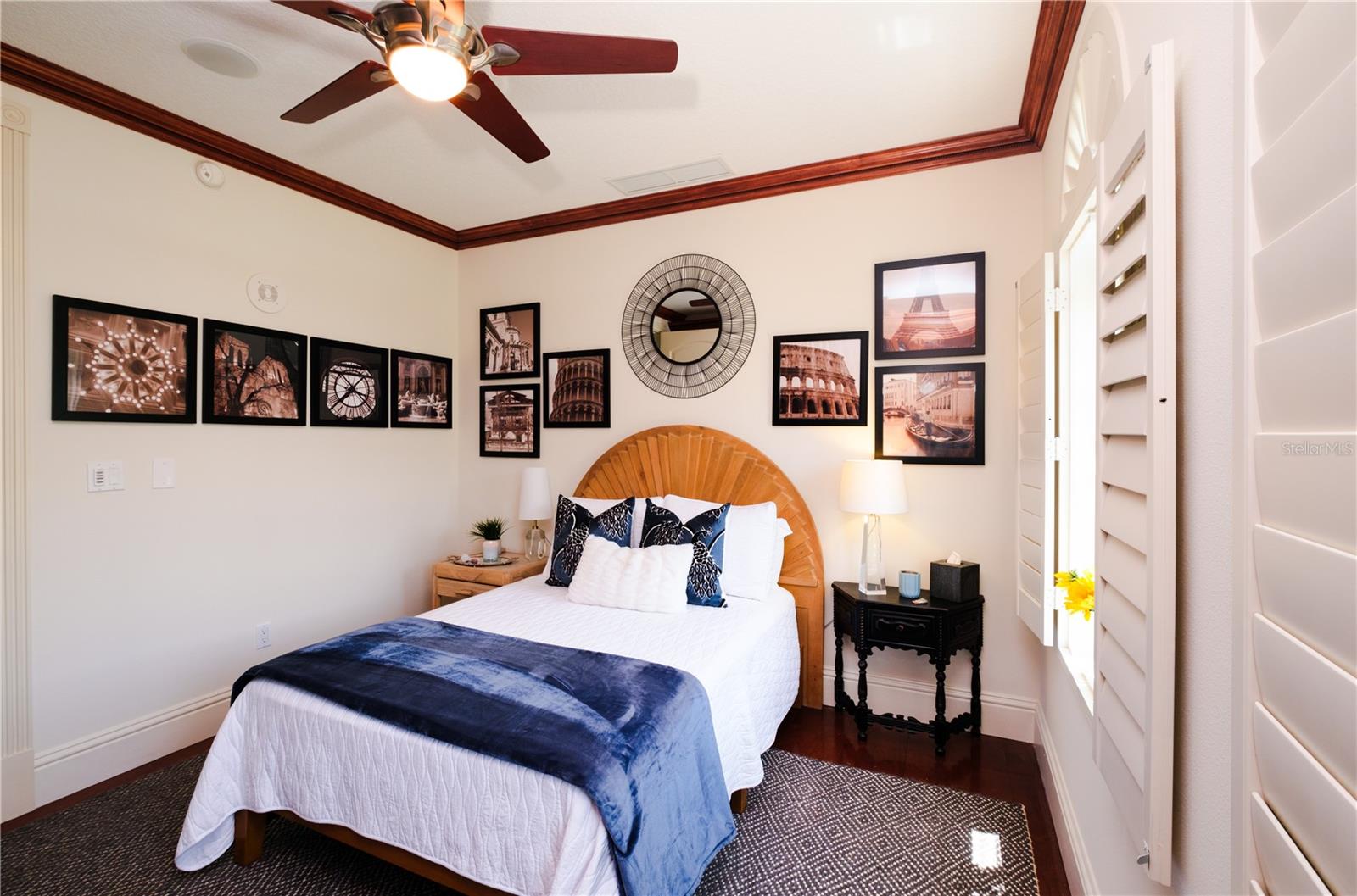 THE GRANDE RIVIERA - Residential