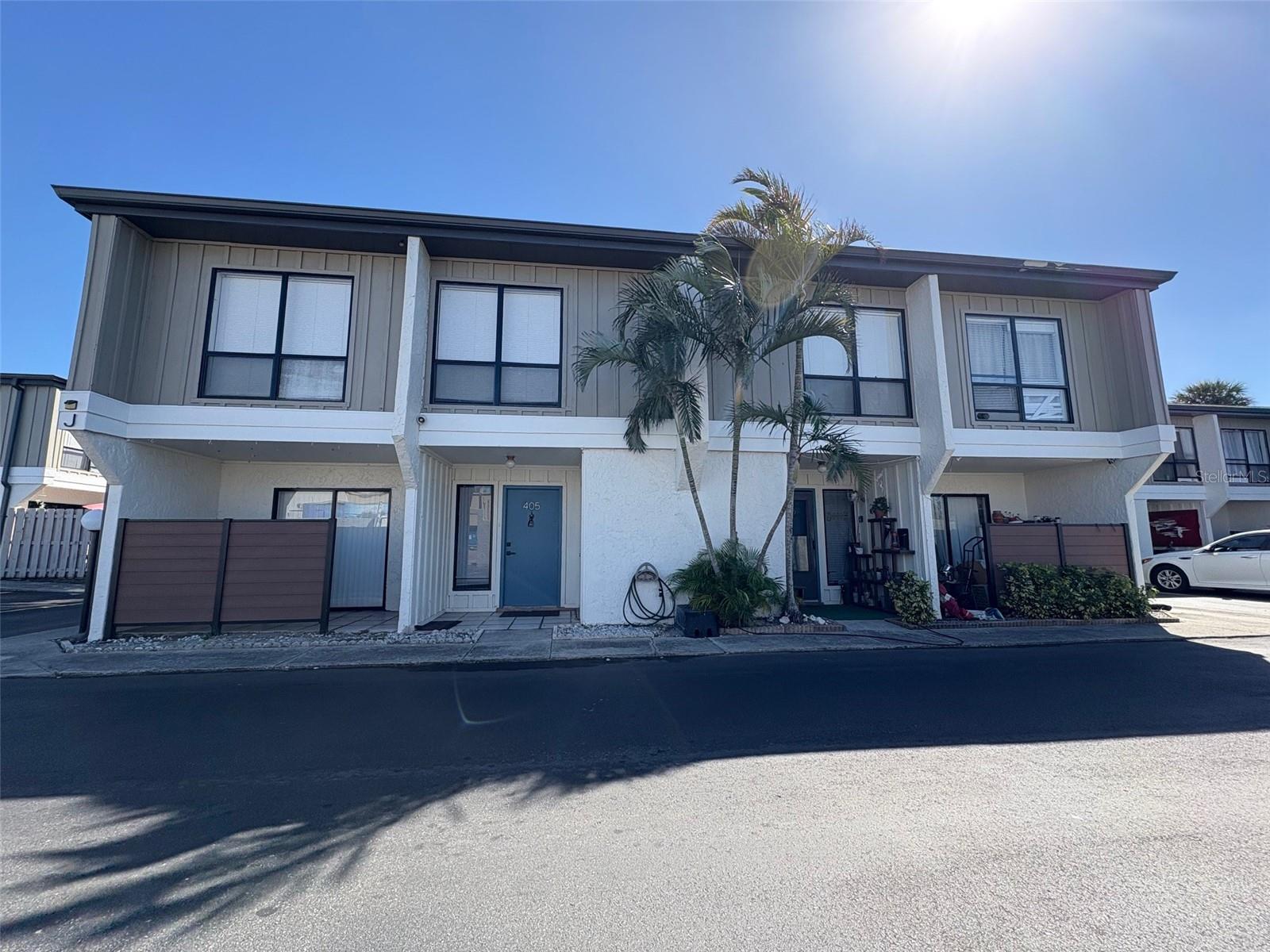 Looking for a spacious, stylish, and centrally located home? This beautifully designed 4-bedroom, 2.5-bathroom townhouse is everything you’ve been dreaming of – and more! Nestled in the vibrant heart of Sarasota, this home combines comfort, modern features, and a fantastic location. Step inside to find a bright and spacious living/dining room combo with gorgeous luxury vinyl flooring throughout. The living room is perfect for hosting friends and family or enjoying a quiet night in. With plenty of space to relax, it’s truly the heart of this home. The kitchen features ample cabinet space for all your cooking essentials, plus a convenient breakfast bar for casual meals or socializing. Each of the four spacious bedrooms can comfortably fit a king-sized bed, offering you the perfect retreat at the end of each day. With ceiling fans in every room, you’ll stay cool and comfortable year-round.
The upstairs bathrooms feature shower/tub combos, giving you the flexibility to relax with a bath or freshen up quickly with a shower. Plus, a convenient half-bathroom downstairs means your guests will never have to go upstairs! This home won’t last long!
Added convenience:
-Community pool
-Club House
- Tennis /Basketball court
- Indoor washer/dryer hookups
- Assigned parking & guest parking
- Patio
