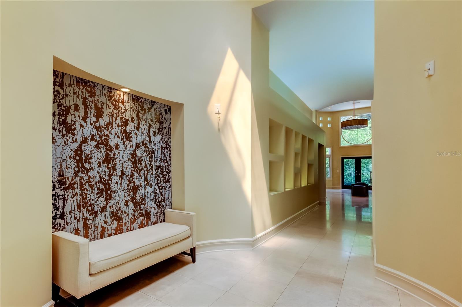 ISLAND HOMES - Residential Lease