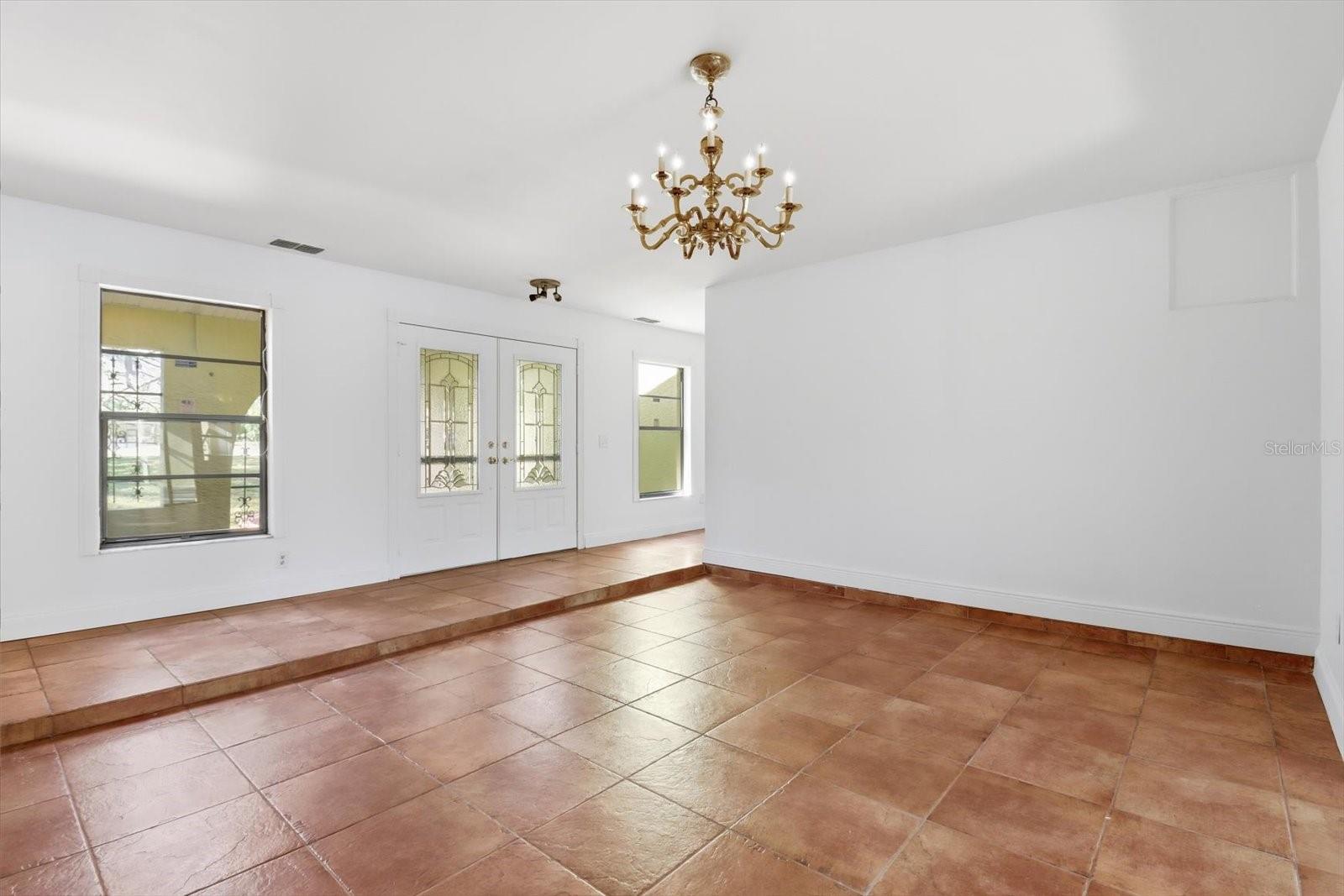 RIVER COUNTRY ESTATES - Residential