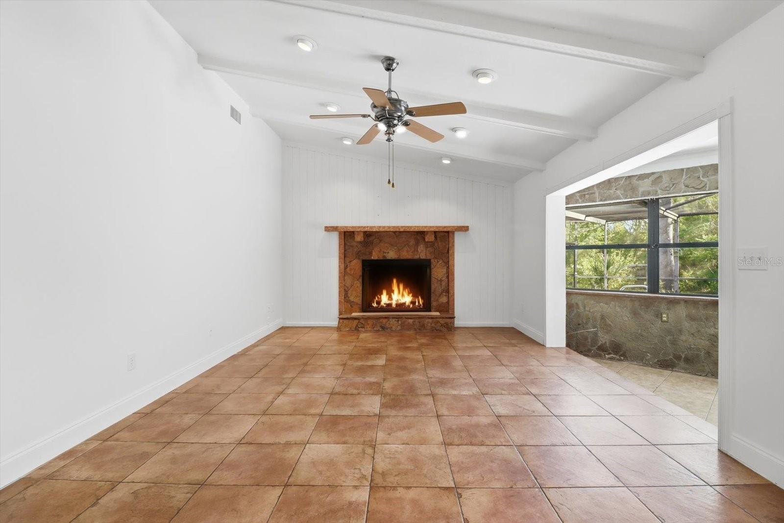 RIVER COUNTRY ESTATES - Residential