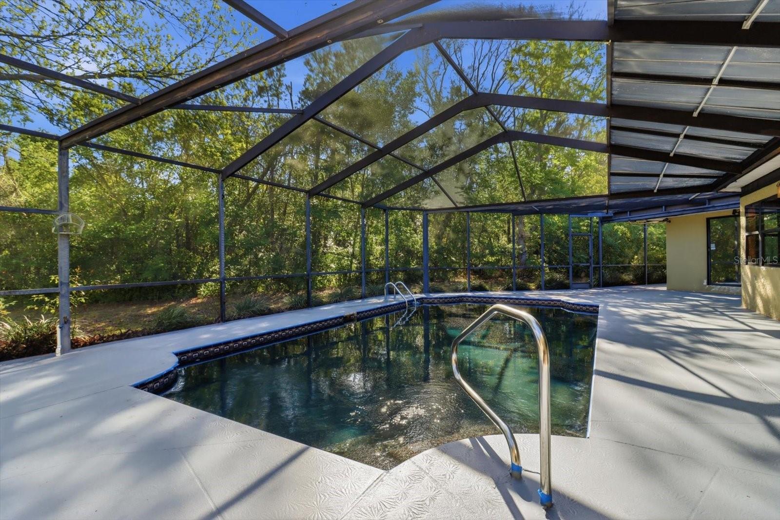 RIVER COUNTRY ESTATES - Residential