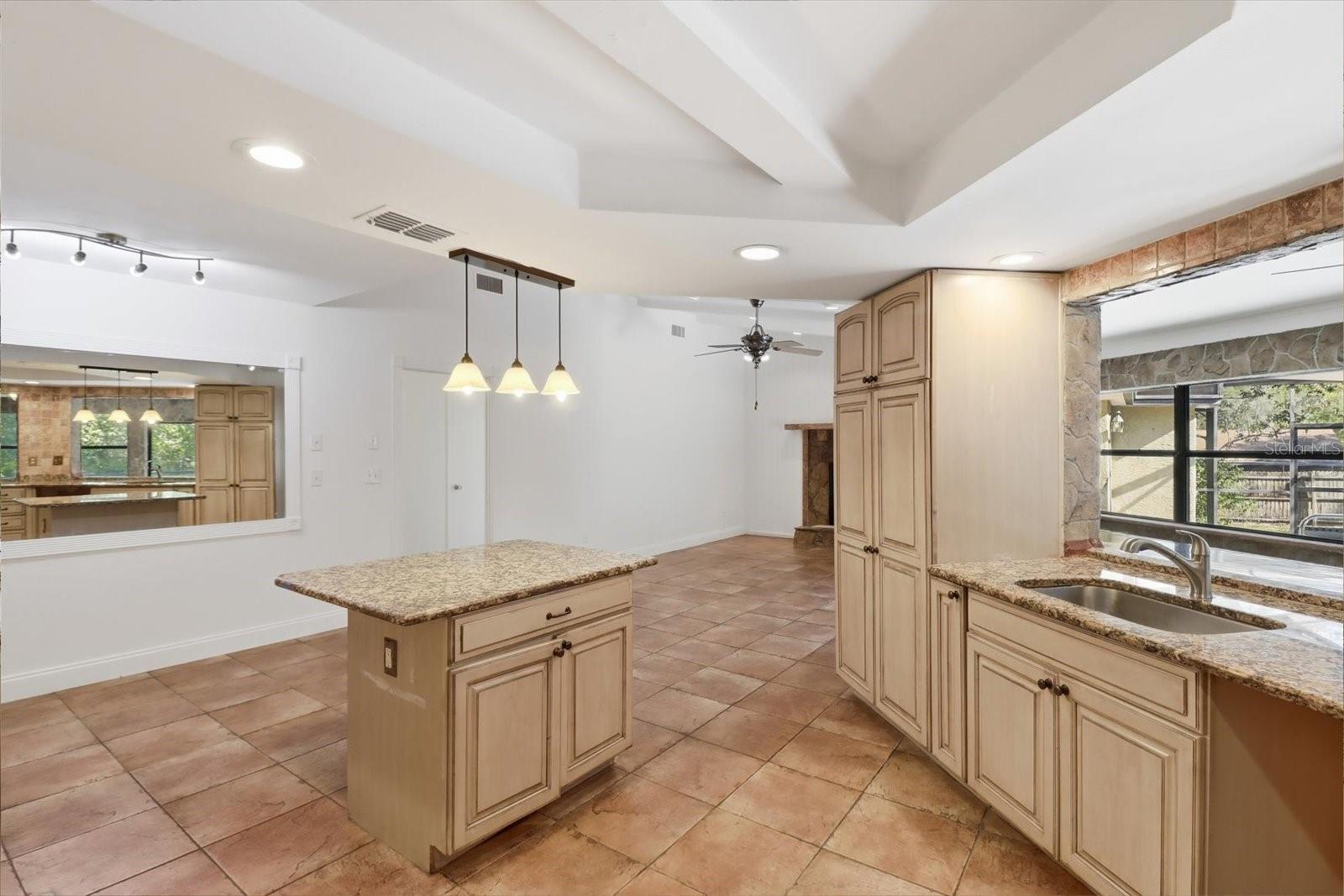 RIVER COUNTRY ESTATES - Residential