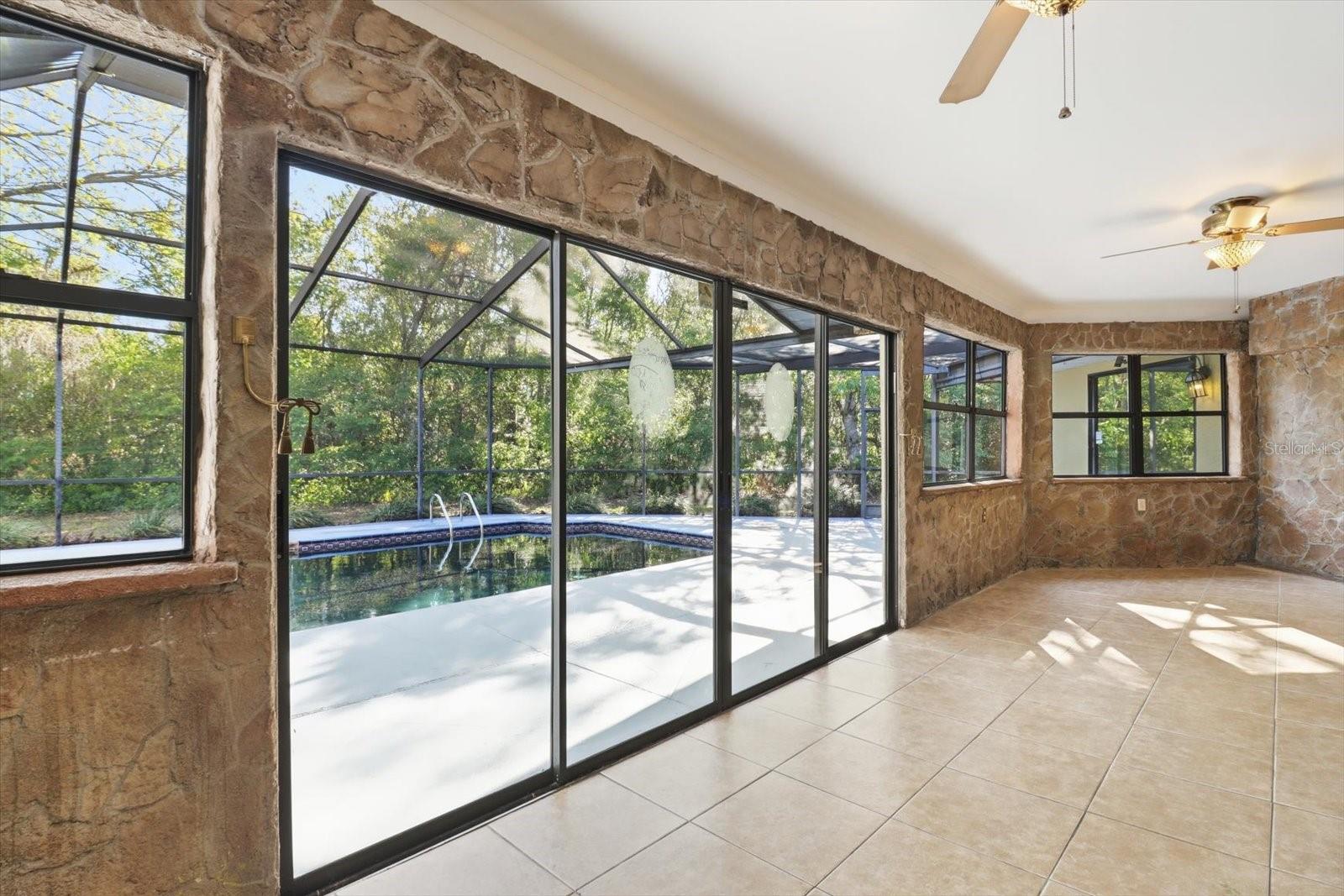 RIVER COUNTRY ESTATES - Residential