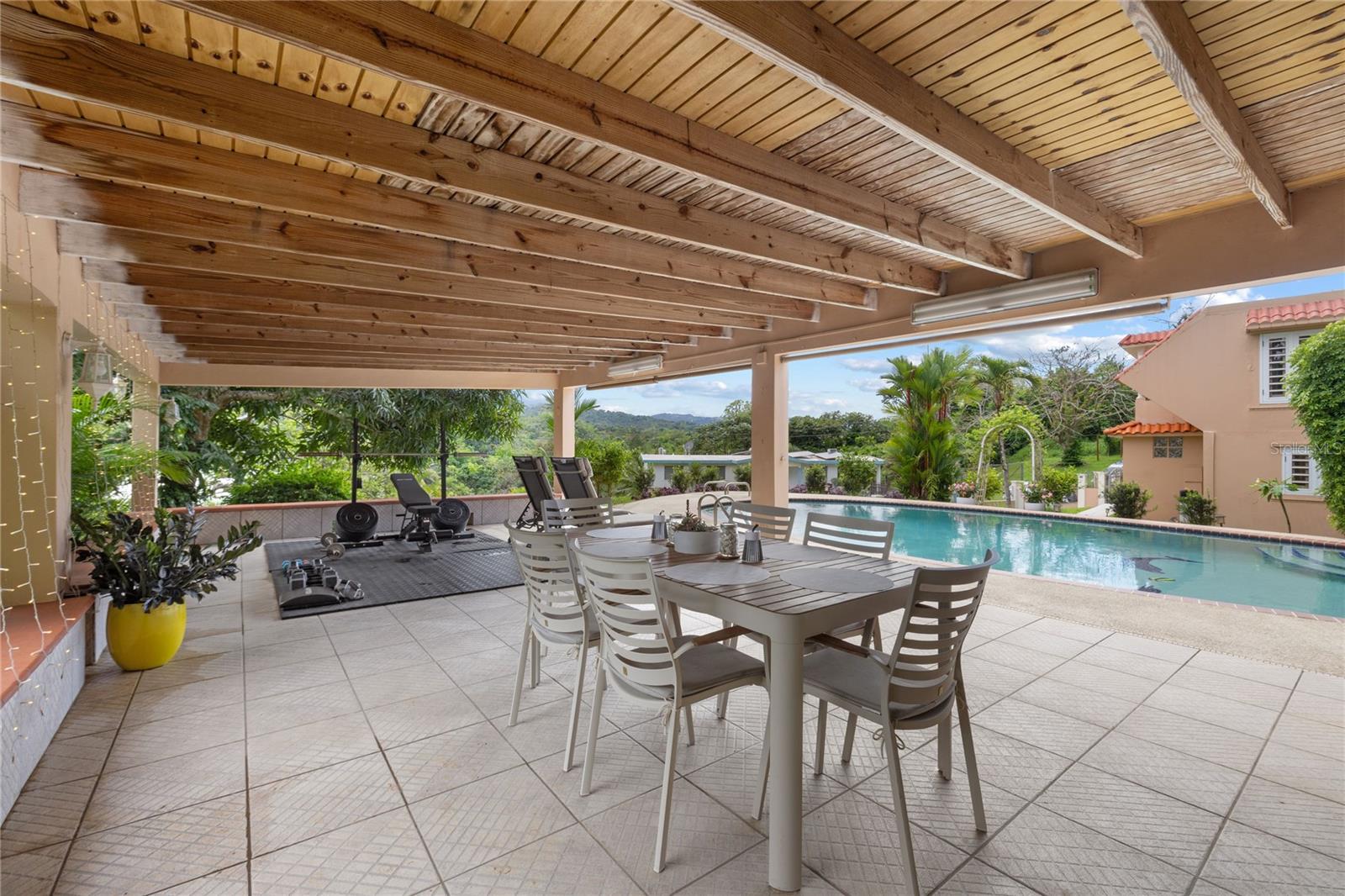 LOMAS DEL SOL - Residential