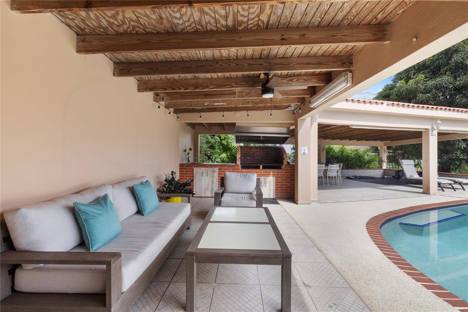 LOMAS DEL SOL - Residential