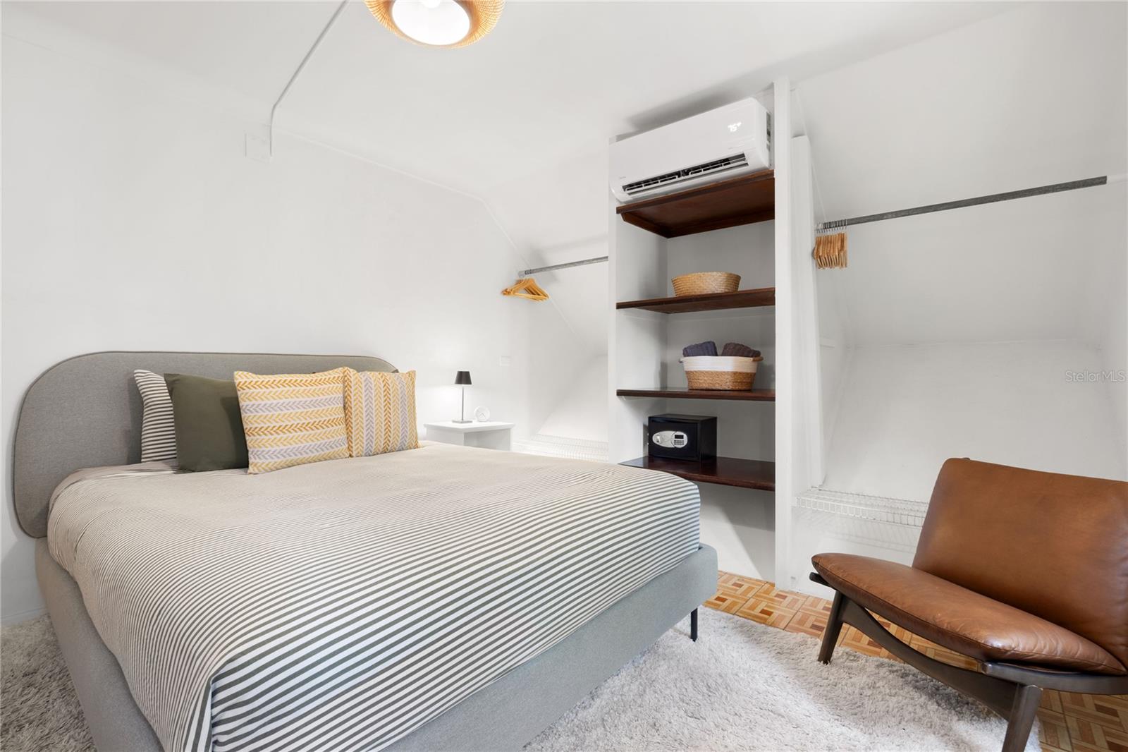 LOMAS DEL SOL - Residential