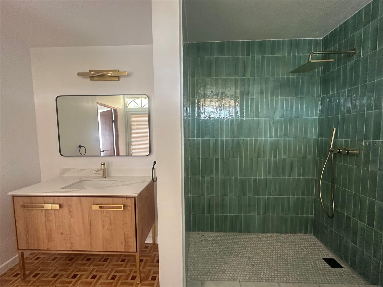 LOMAS DEL SOL - Residential