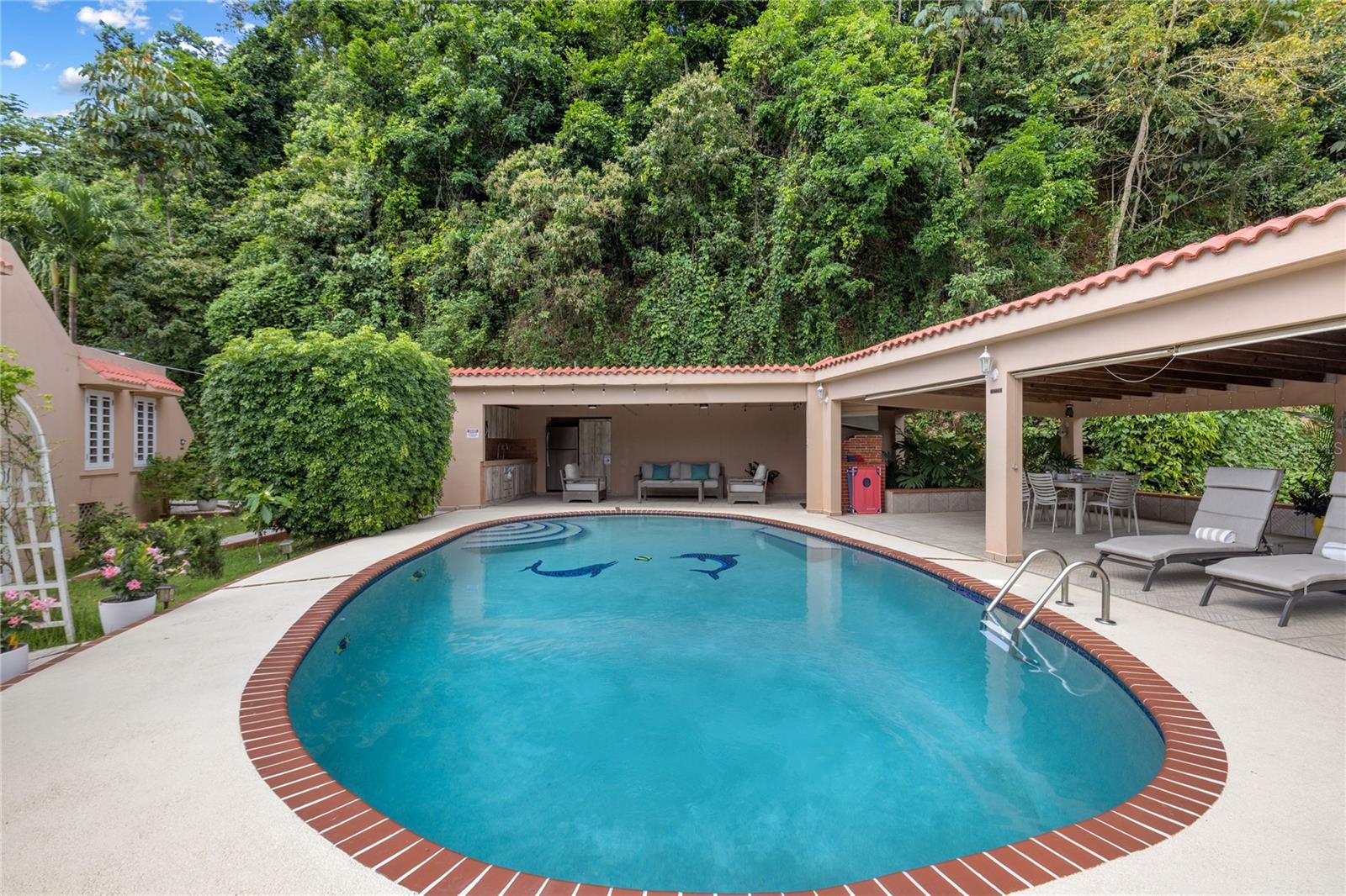 LOMAS DEL SOL - Residential