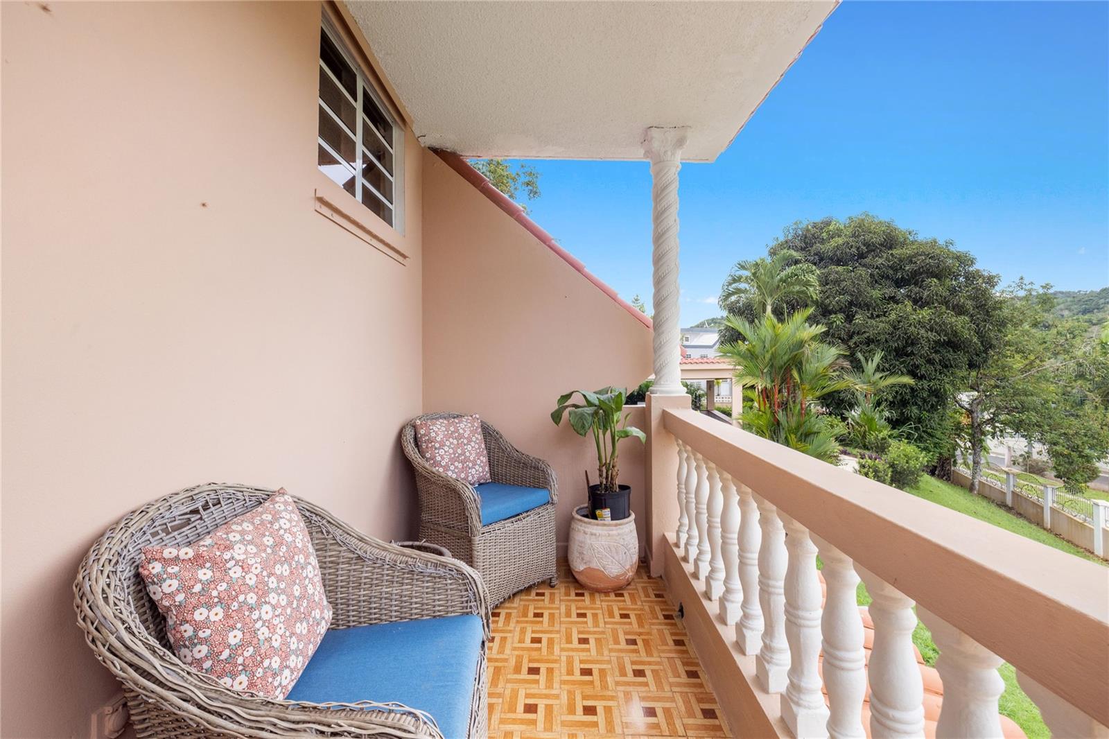 LOMAS DEL SOL - Residential