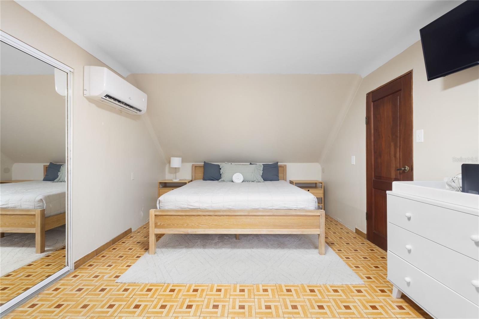 LOMAS DEL SOL - Residential