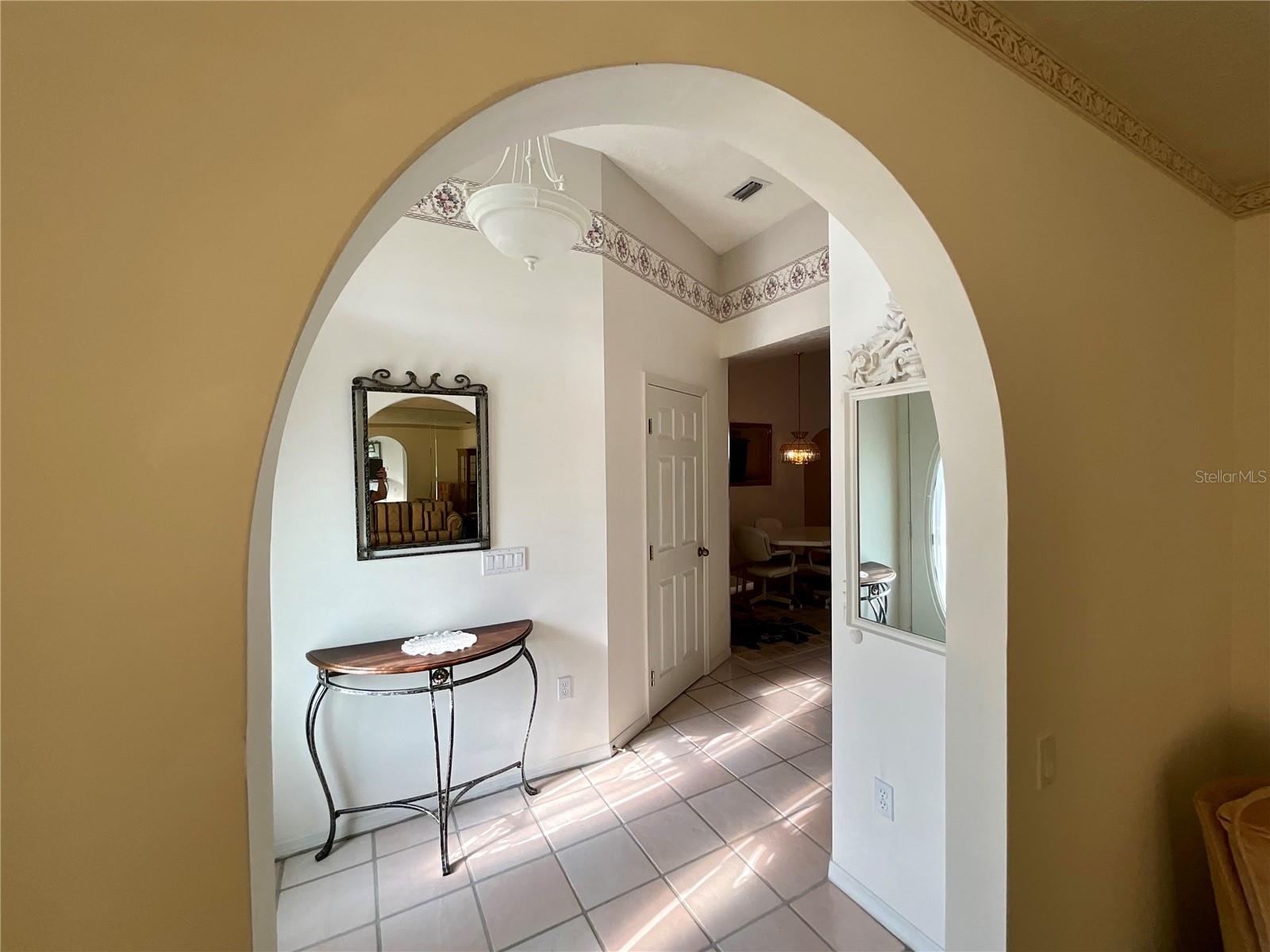 SILVER MDWS NORTH - Residential