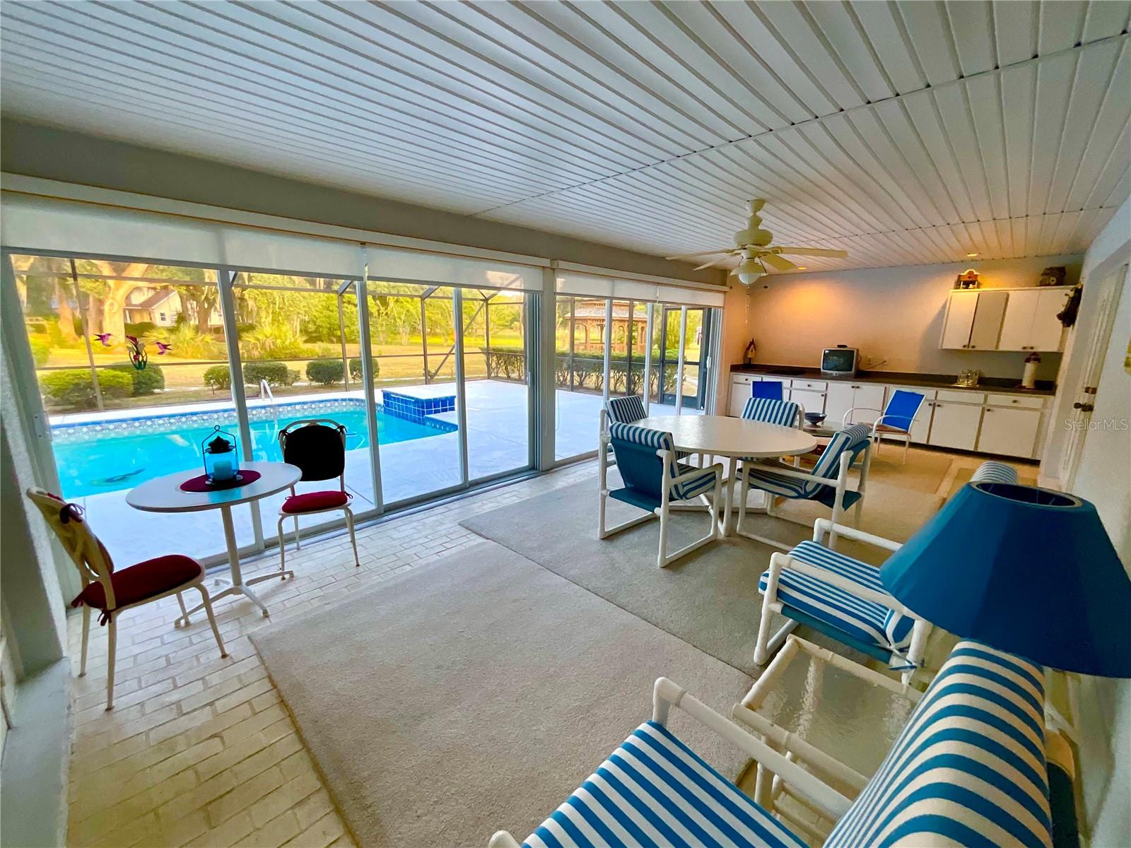 SILVER MDWS NORTH - Residential